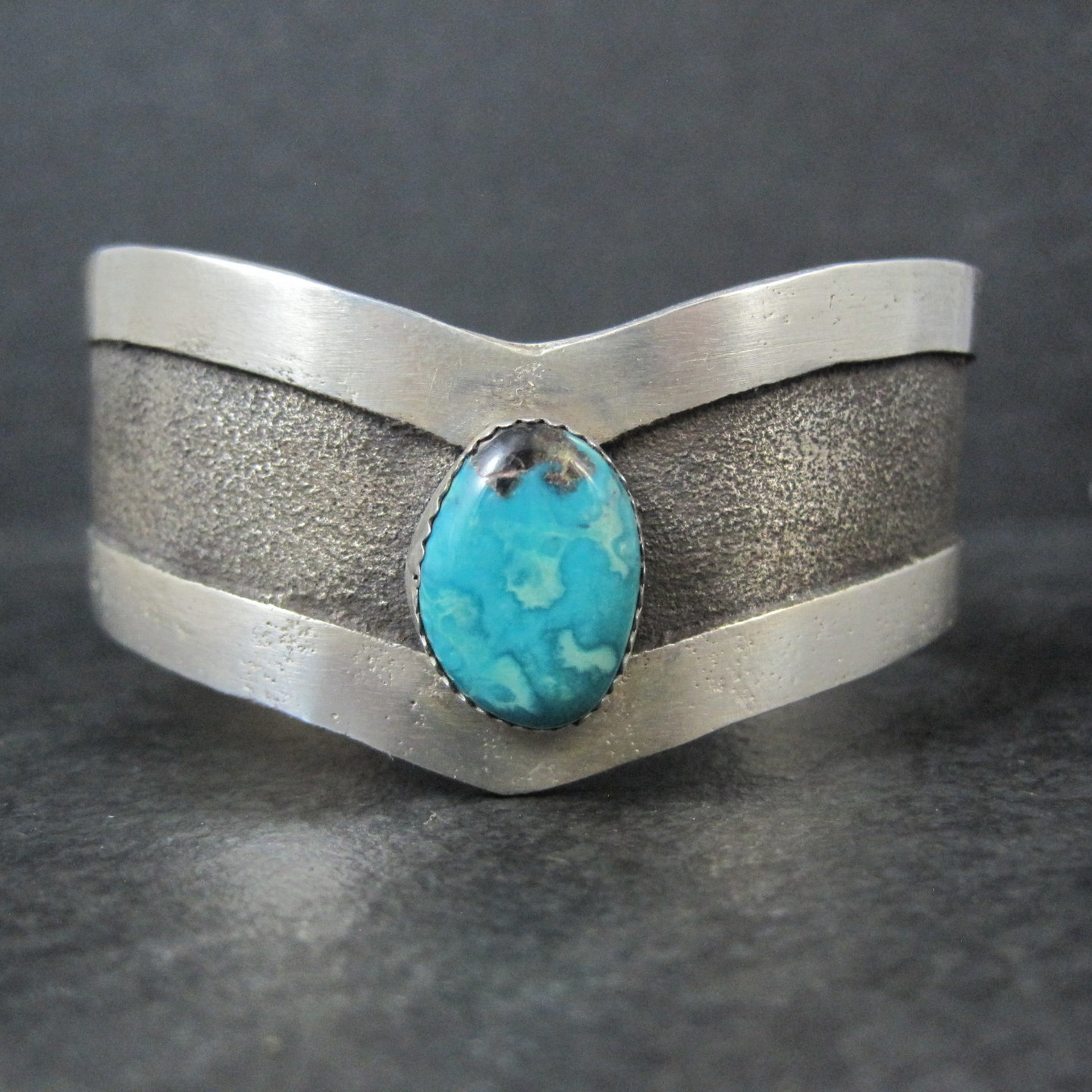 Vintage Navajo Sterling Tufa Turquoise Cuff Bracelet 6.75 Inches
