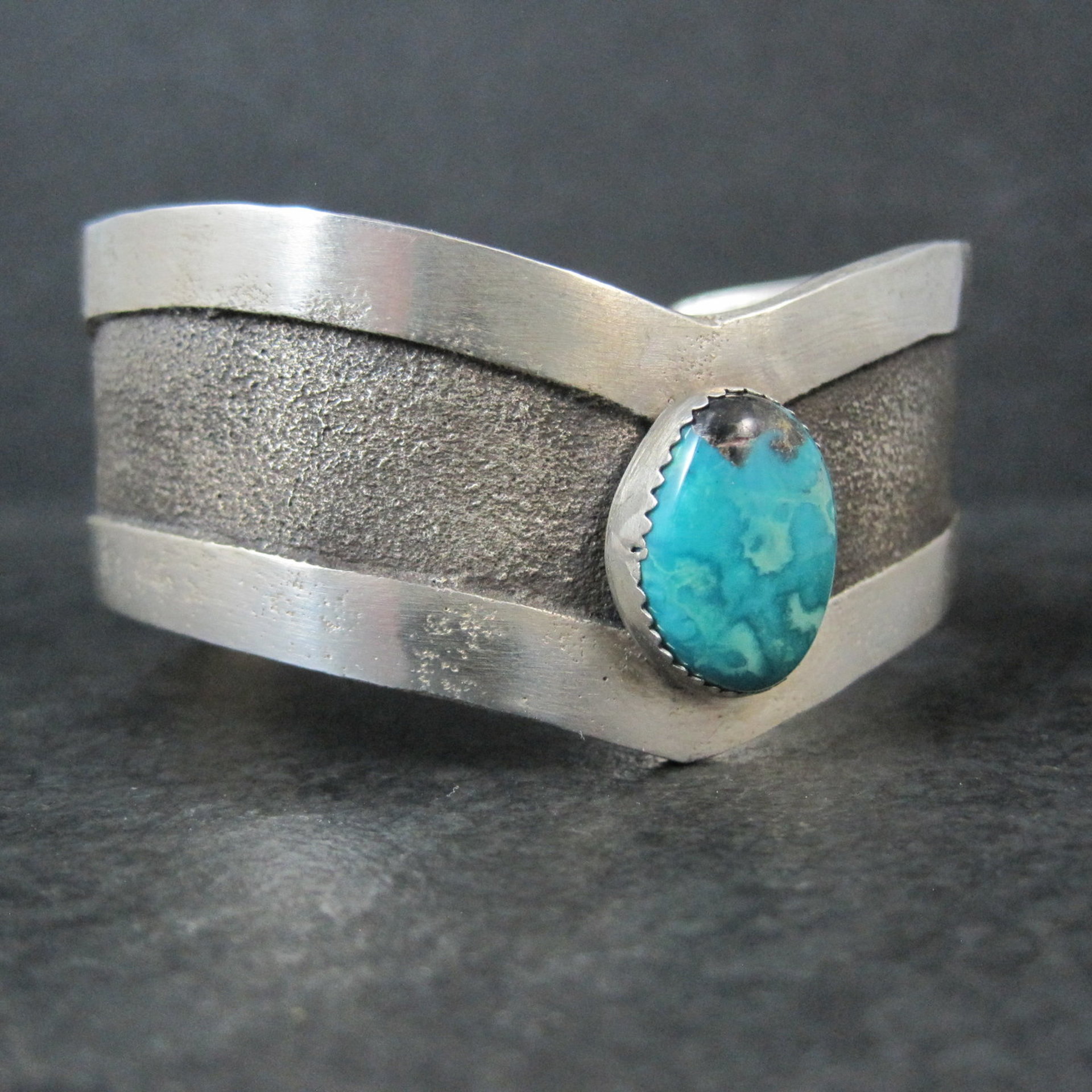 Vintage Navajo Sterling Tufa Turquoise Cuff Bracelet 6.75 Inches
