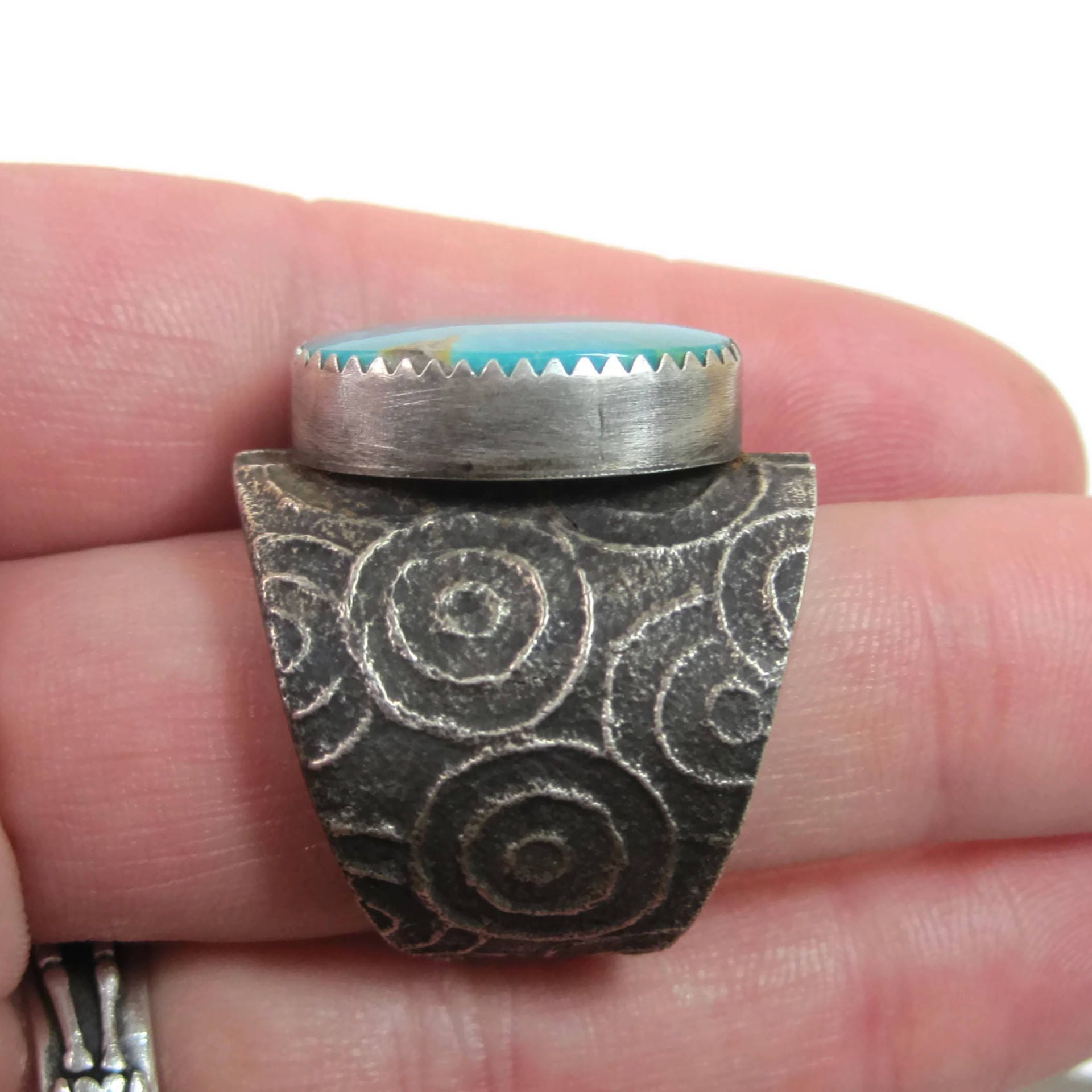 Vintage Tufa Cast Turquoise Ring Native American Size 11