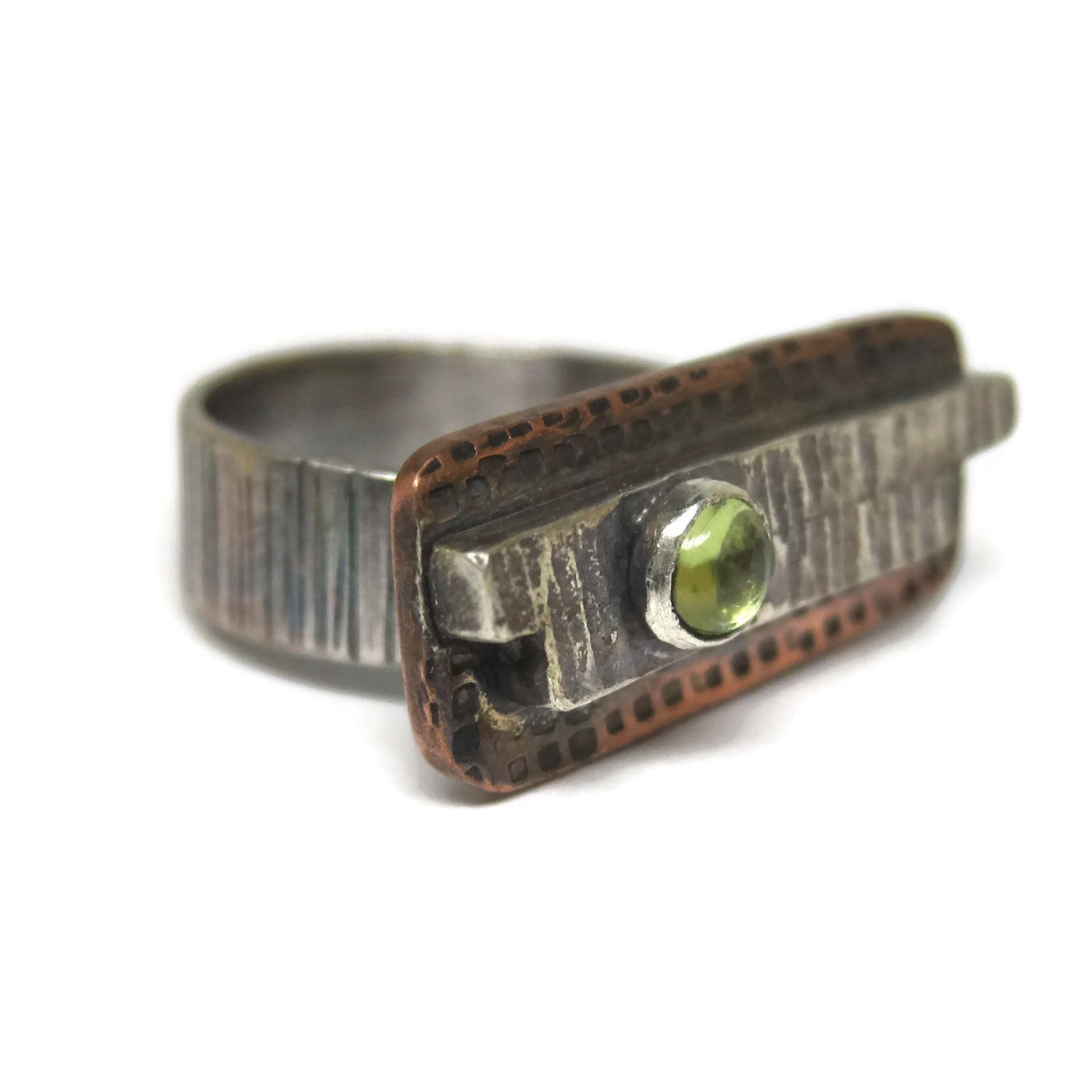 Vintage Modernist Sterling Copper Peridot Ring Size 7
