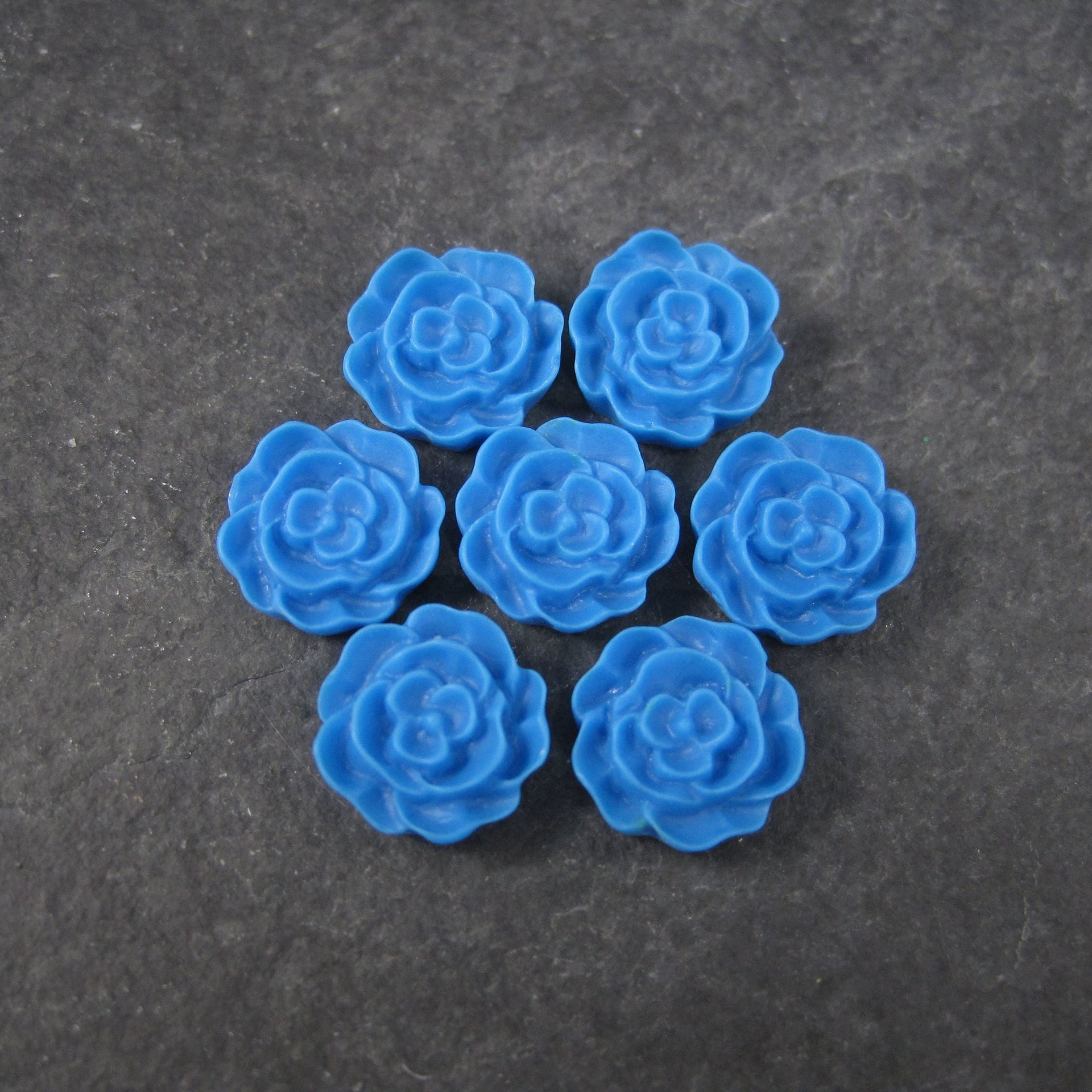 Blue Resin Flowers 12mm