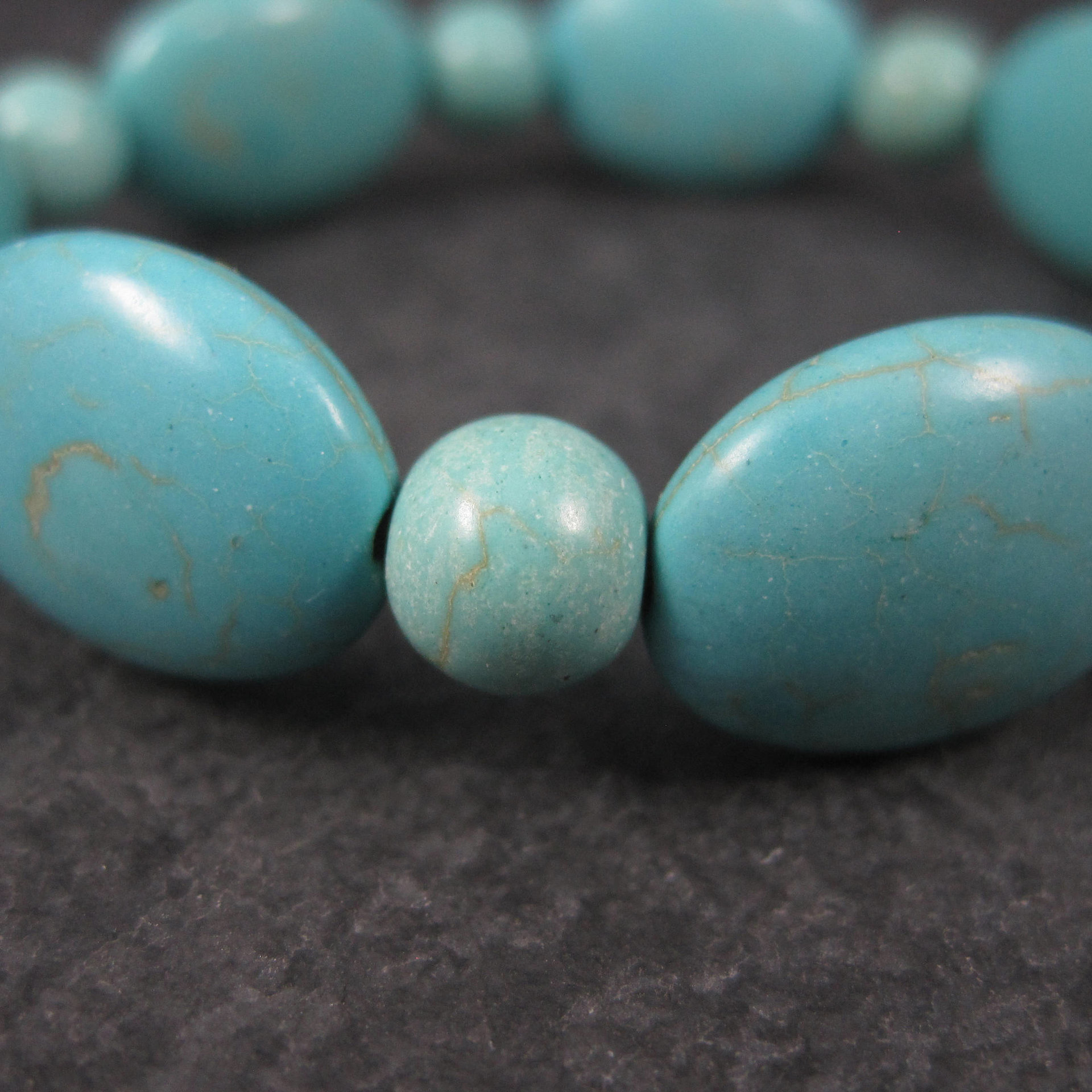 Turquoise Howlite Stretchy Bracelet 6 Inches