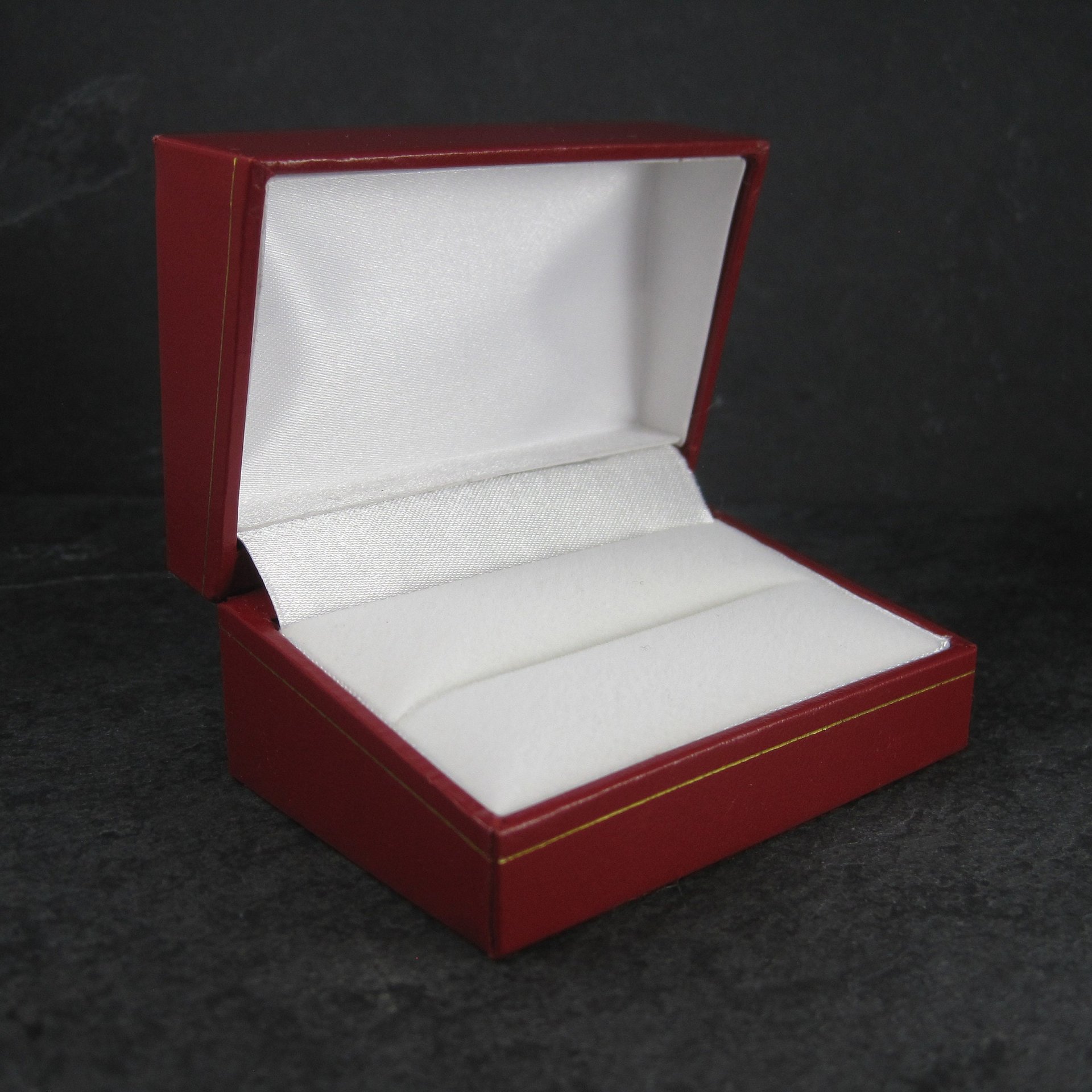 Red Vintage Double Wedding Engagement Ring Box