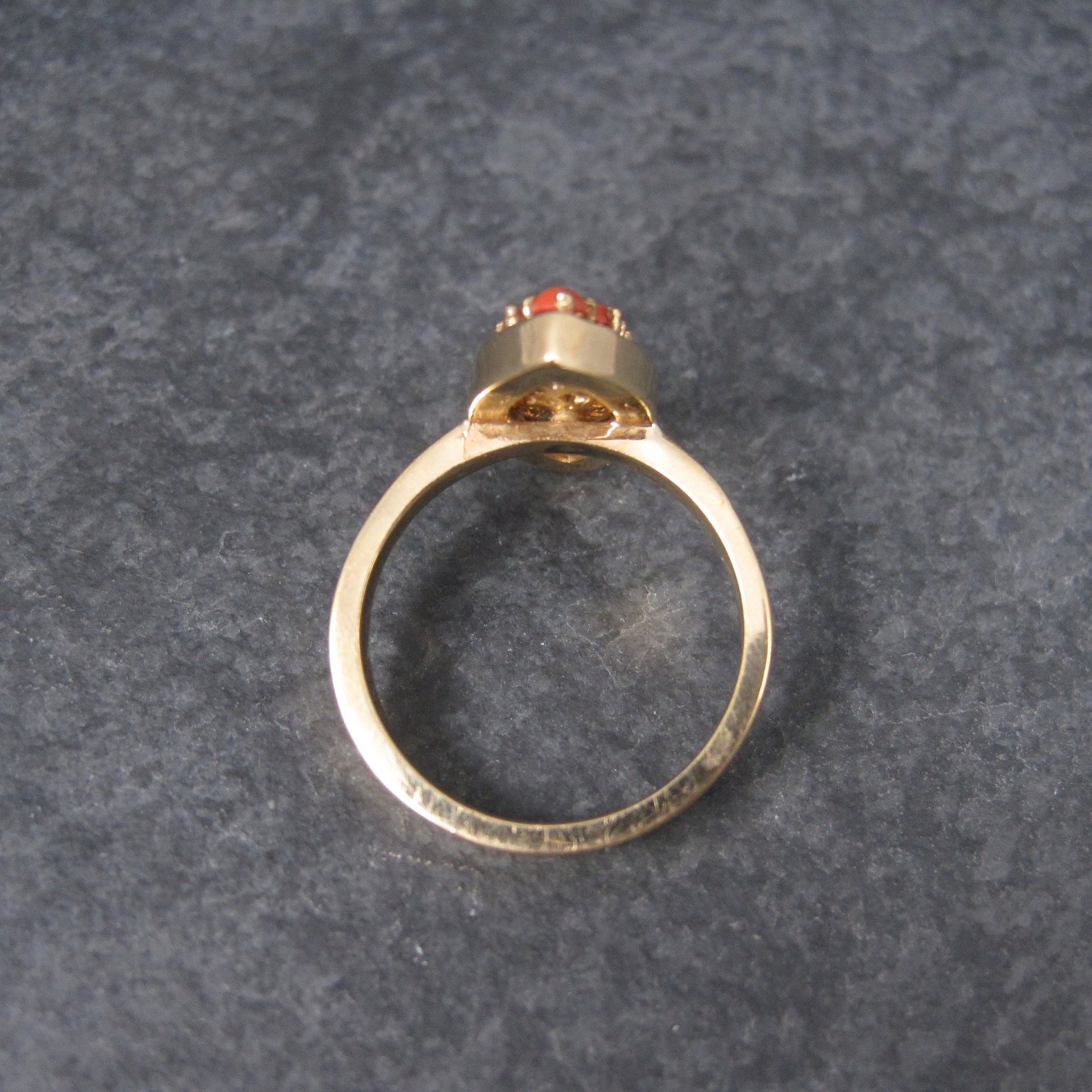 Vintage 14K Coral Ring Size 6.25
