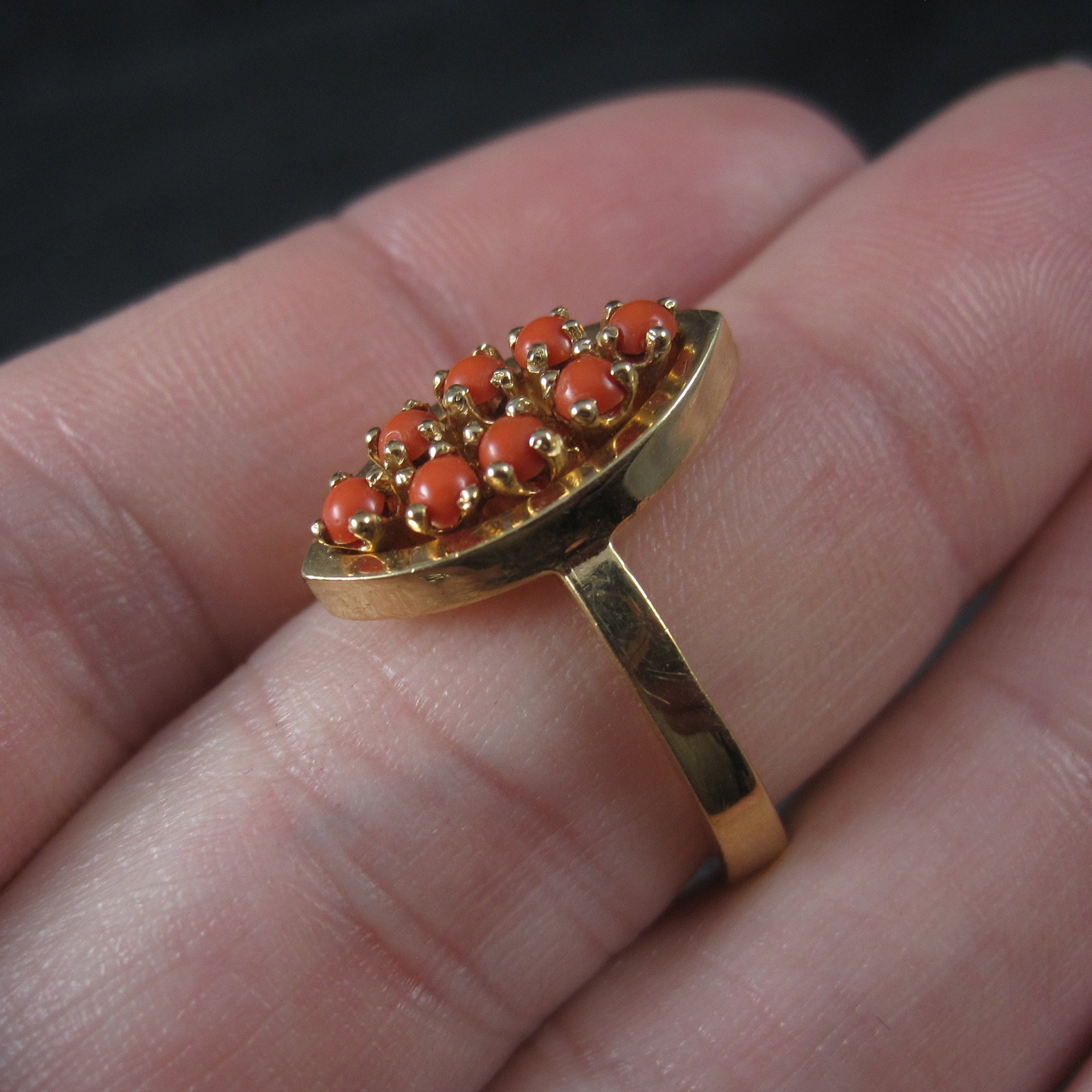 Vintage 14K Coral Ring Size 6.25