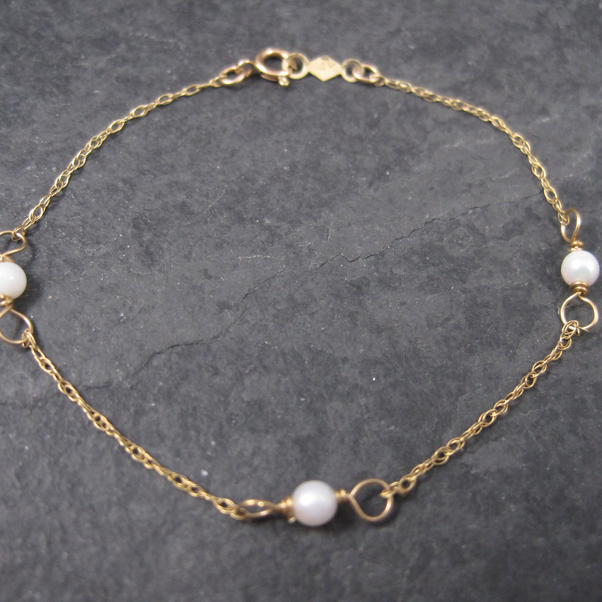 Dainty Vintage 14k Pearl Bracelet 9 Inches