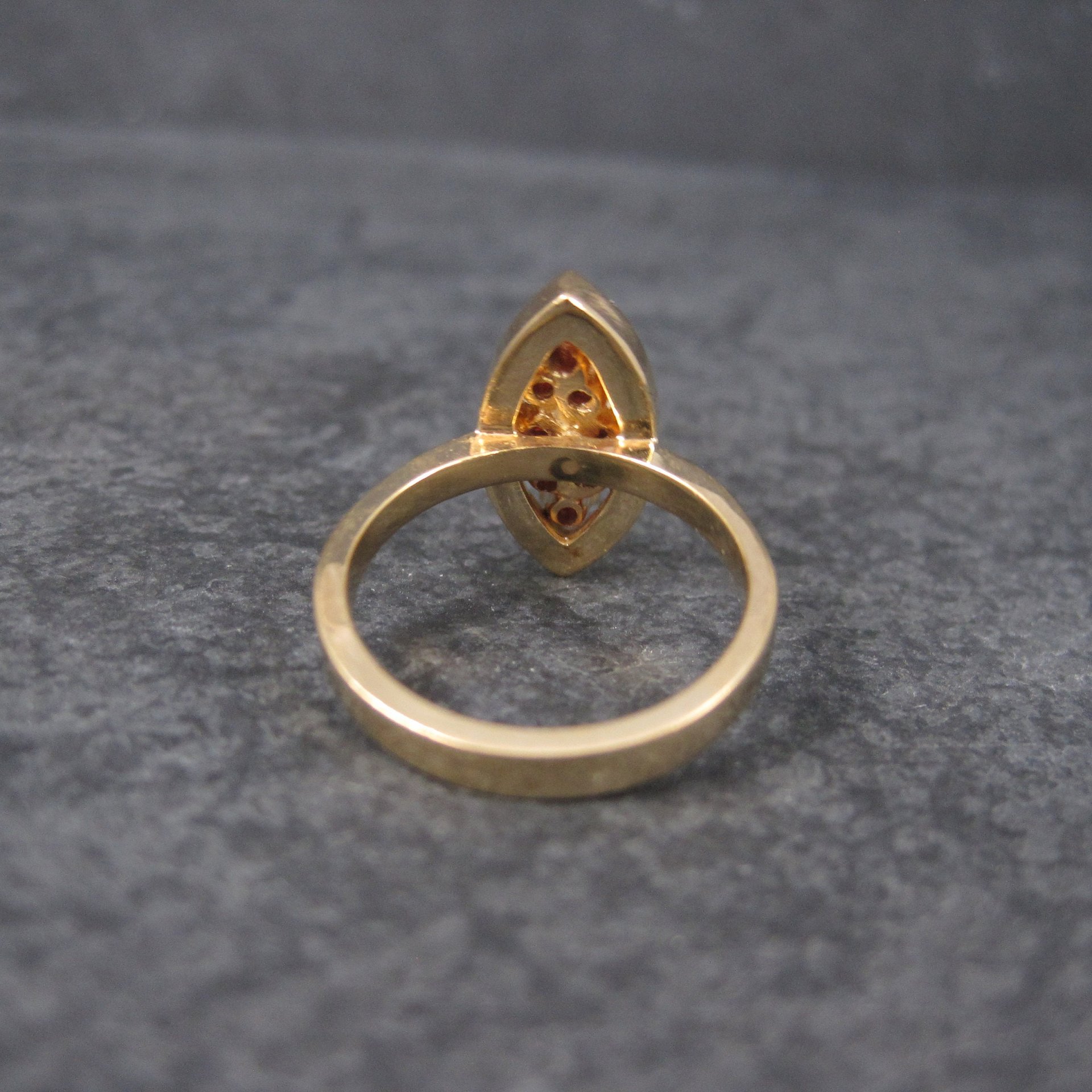 Vintage 14K Coral Ring Size 6.25