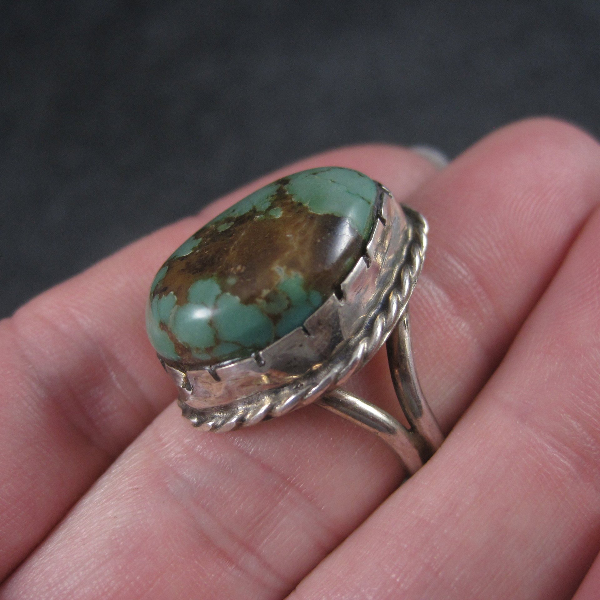 Large Vintage Southwestern Green Turquoise Ring Size 6