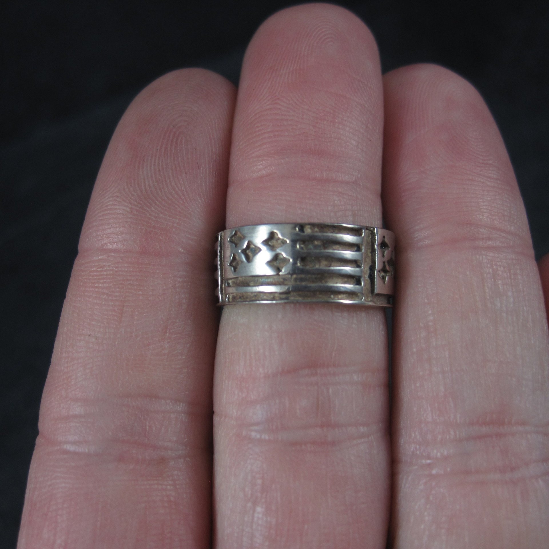 Vintage Sterling Flag Band Ring Size 5