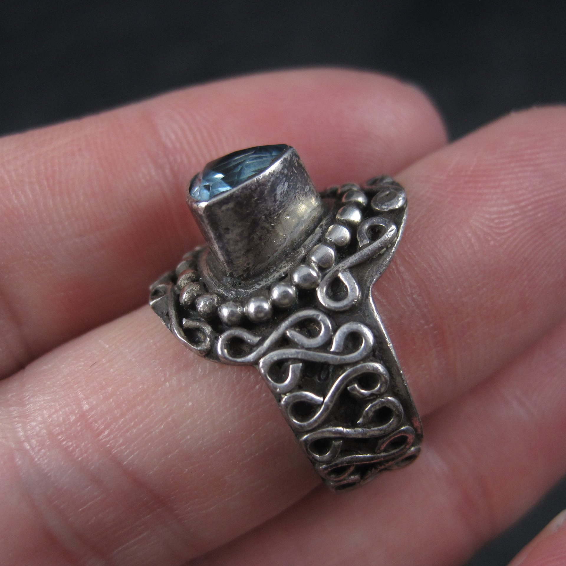 Vintage Balinese Sterling Topaz Ring Size 5