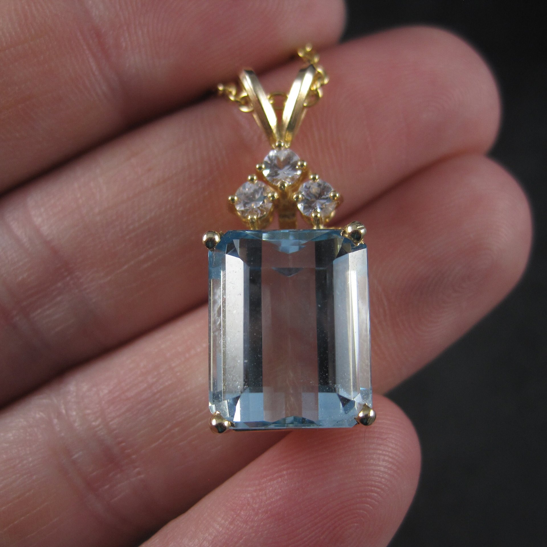 Vintage 14K 14.8 Carat Blue Topaz Diamond Pendant