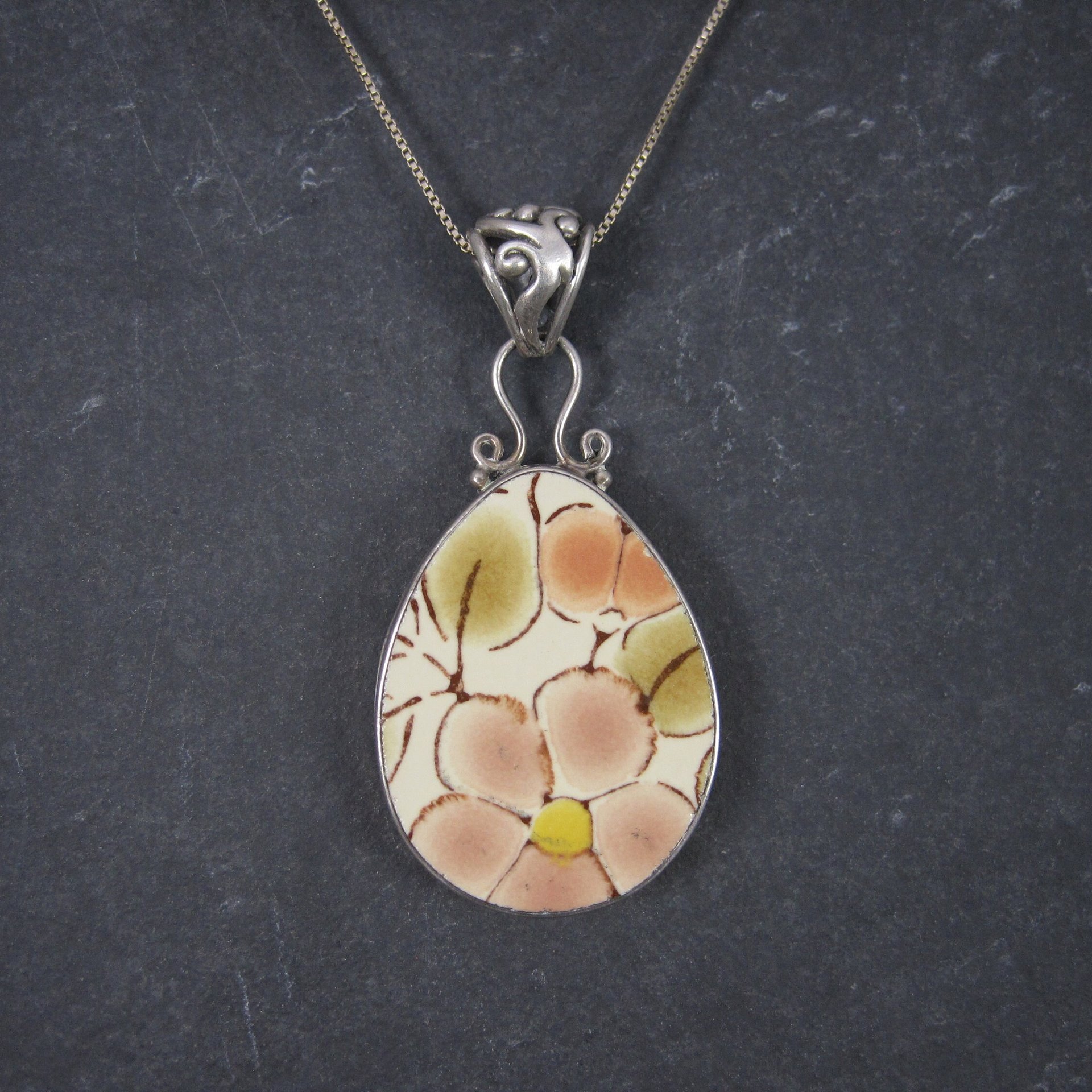 Vintage Sterling Floral Pottery Pendant Necklace