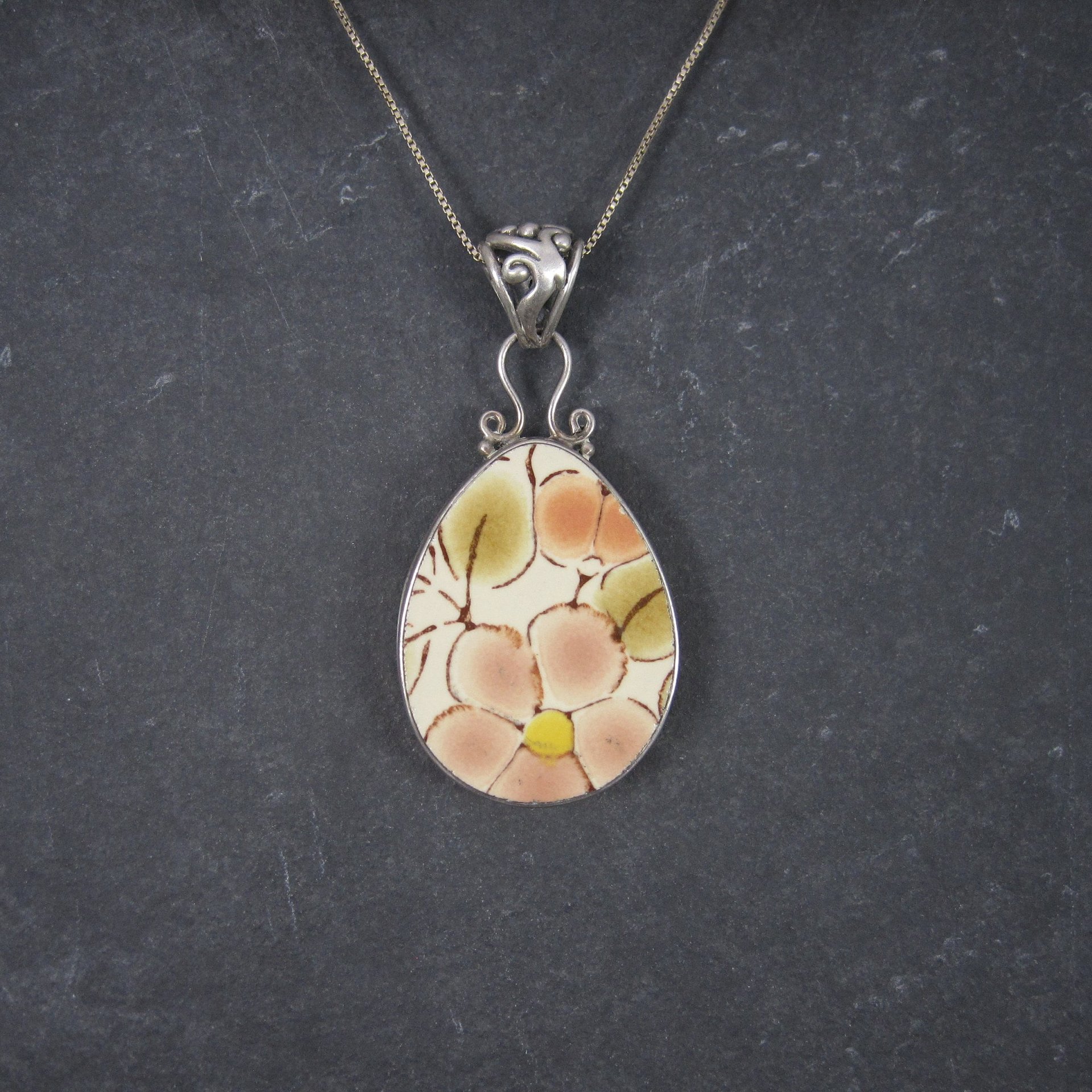 Vintage Sterling Floral Pottery Pendant Necklace