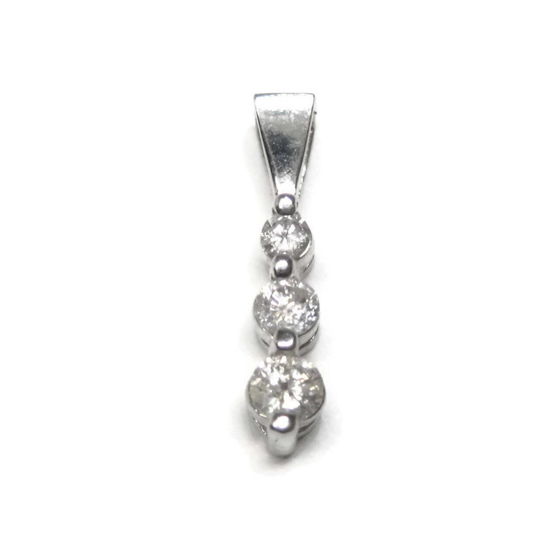 Estate 10K .28 Carat Graduated Diamond Pendant
