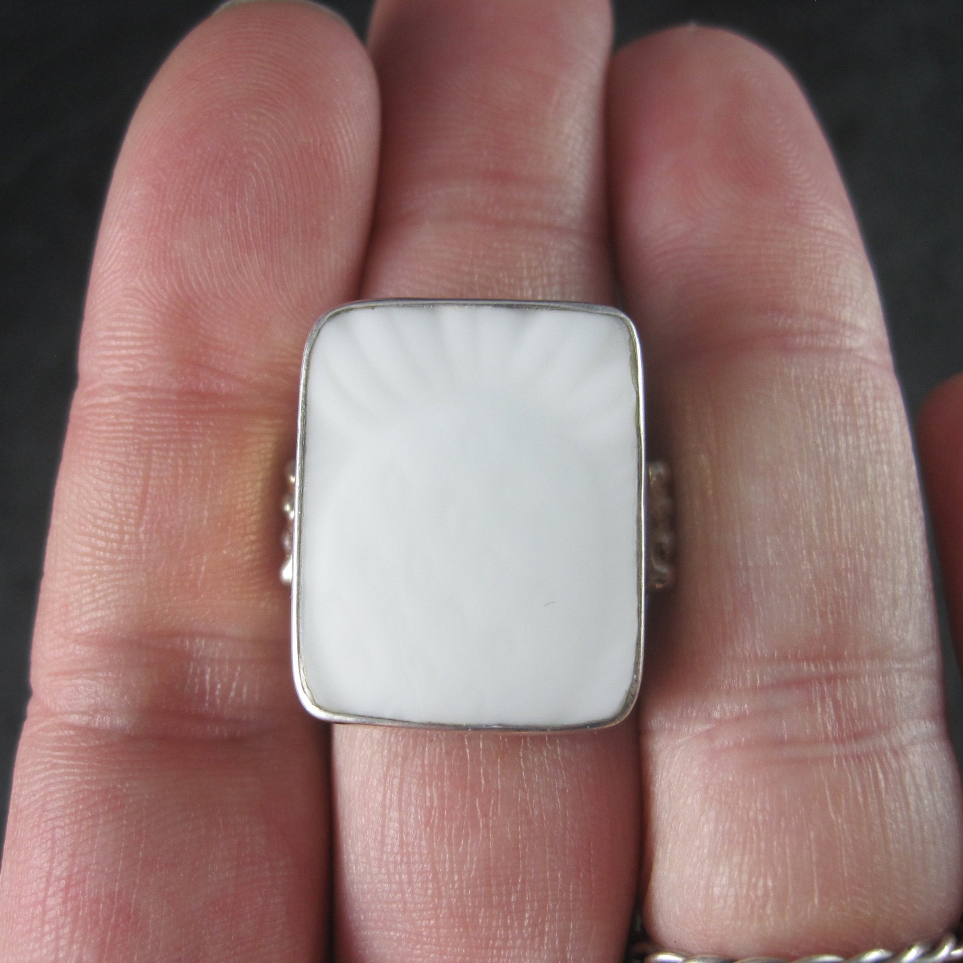 Vintage Sterling White Pottery Pineapple Ring Size 8.5