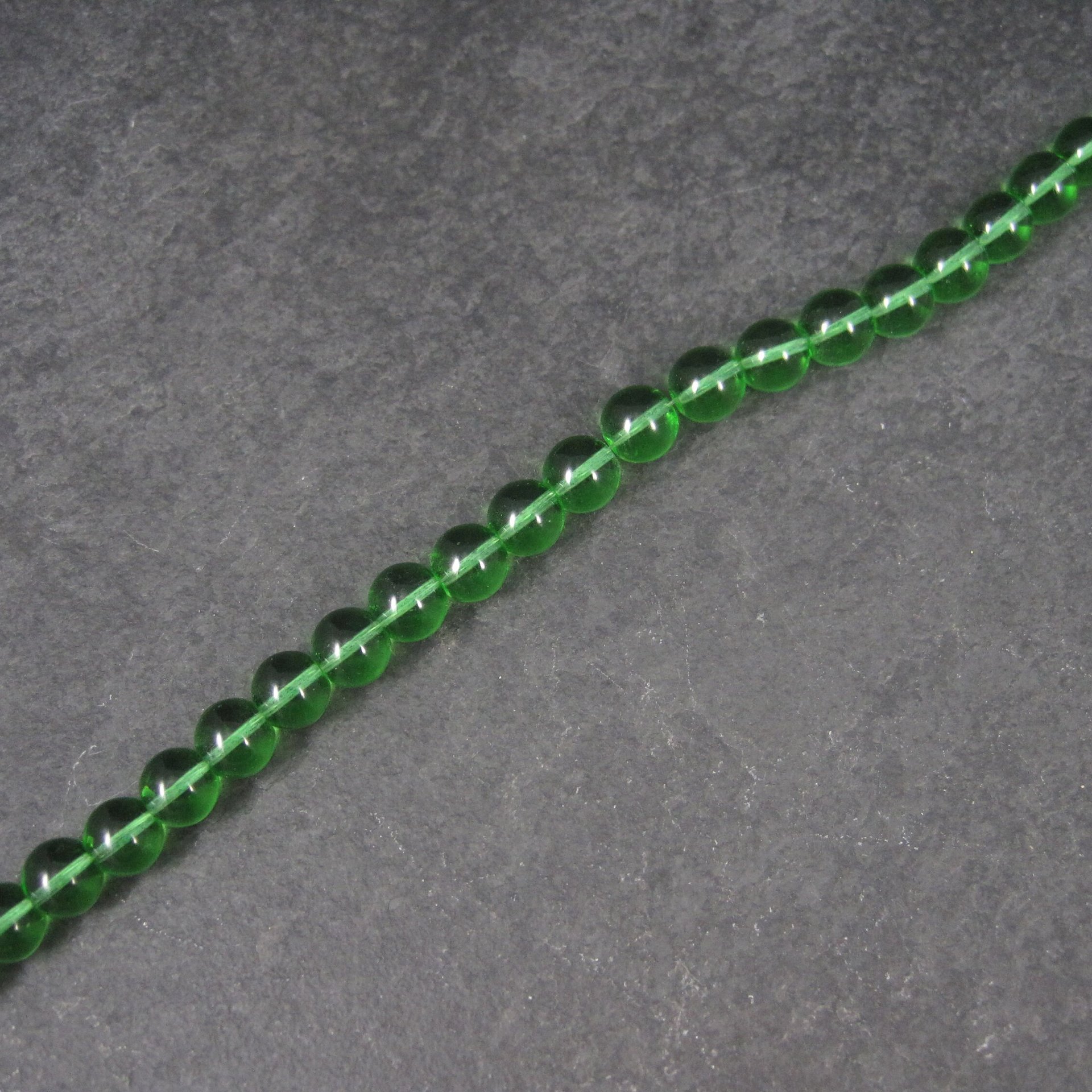 Green Glass 8mm Bead Strand 23 Beads