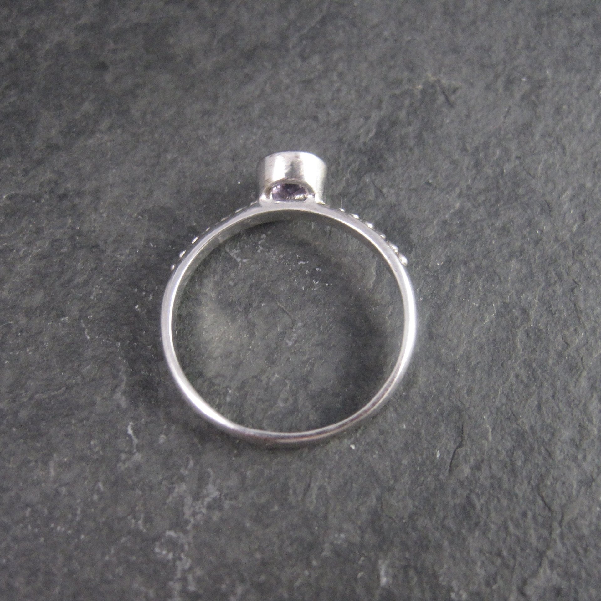 Simple Sterling Amethyst Solitaire Ring Size 9 Clyde Duneier