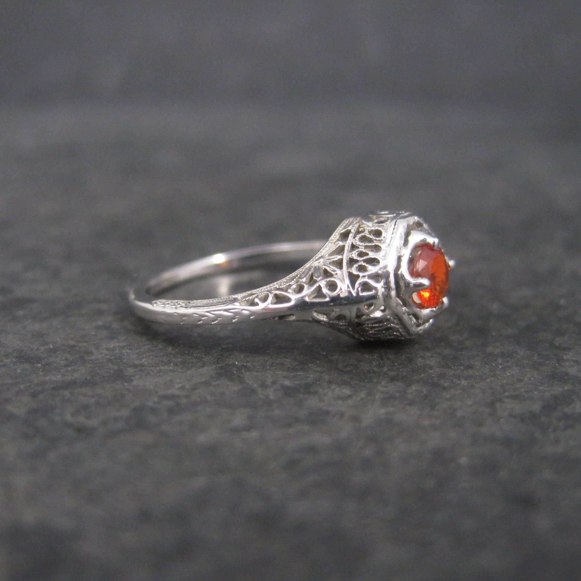 Vintage Art Deco 18K Filigree Fire Opal Ring Size 7