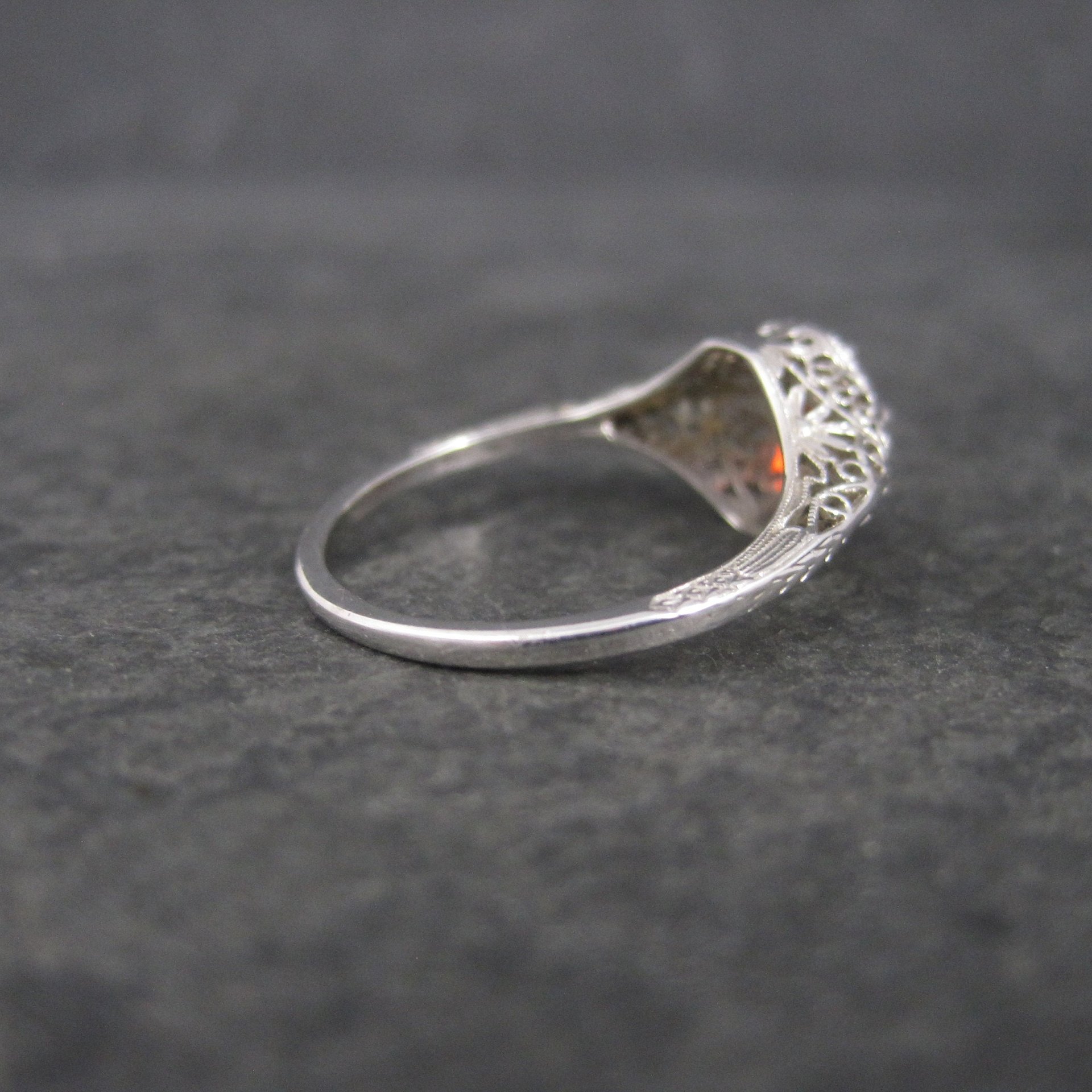 Vintage Art Deco 18K Filigree Fire Opal Ring Size 7