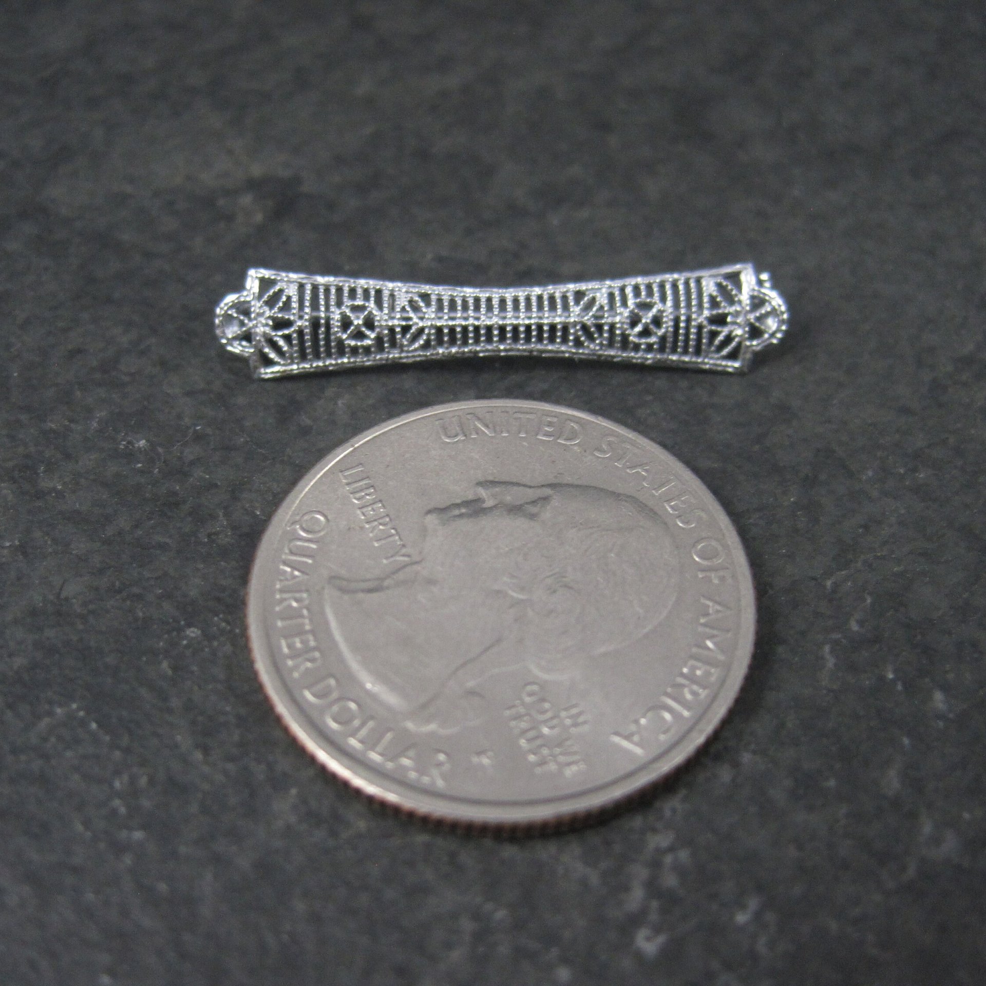 Small Antique 10K White Gold Filigree Bar Pin