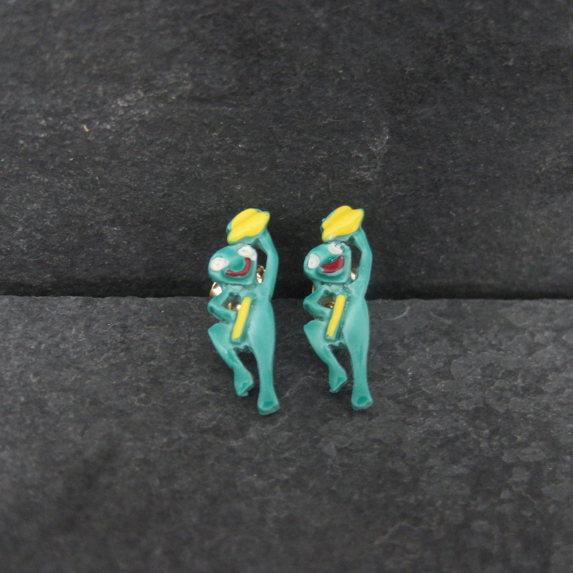 Vintage Gold Filled Enamel Dancing Frog Earrings