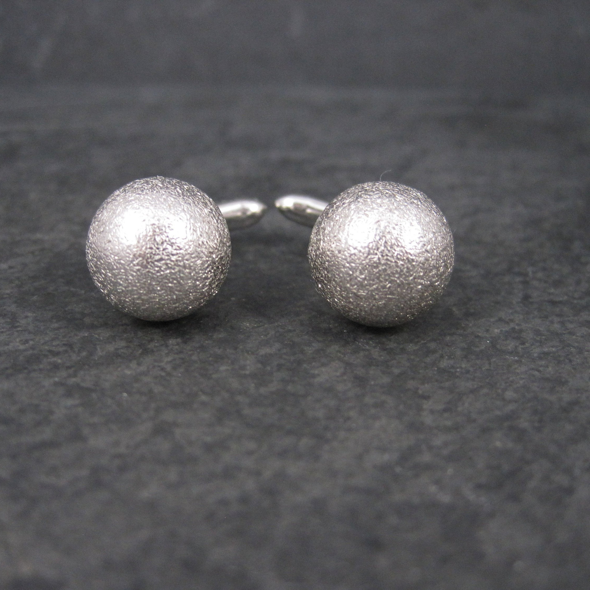 Estate Sterling Textured Sphere Cufflinks