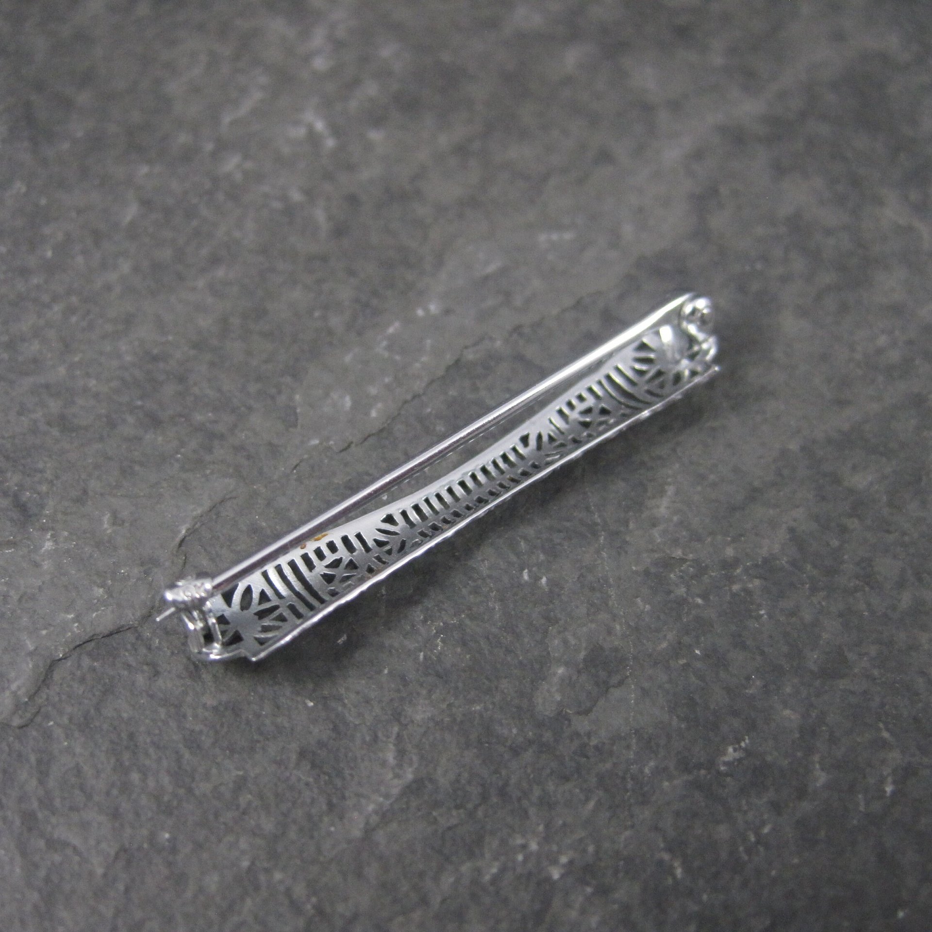 Small Antique 10K White Gold Filigree Bar Pin