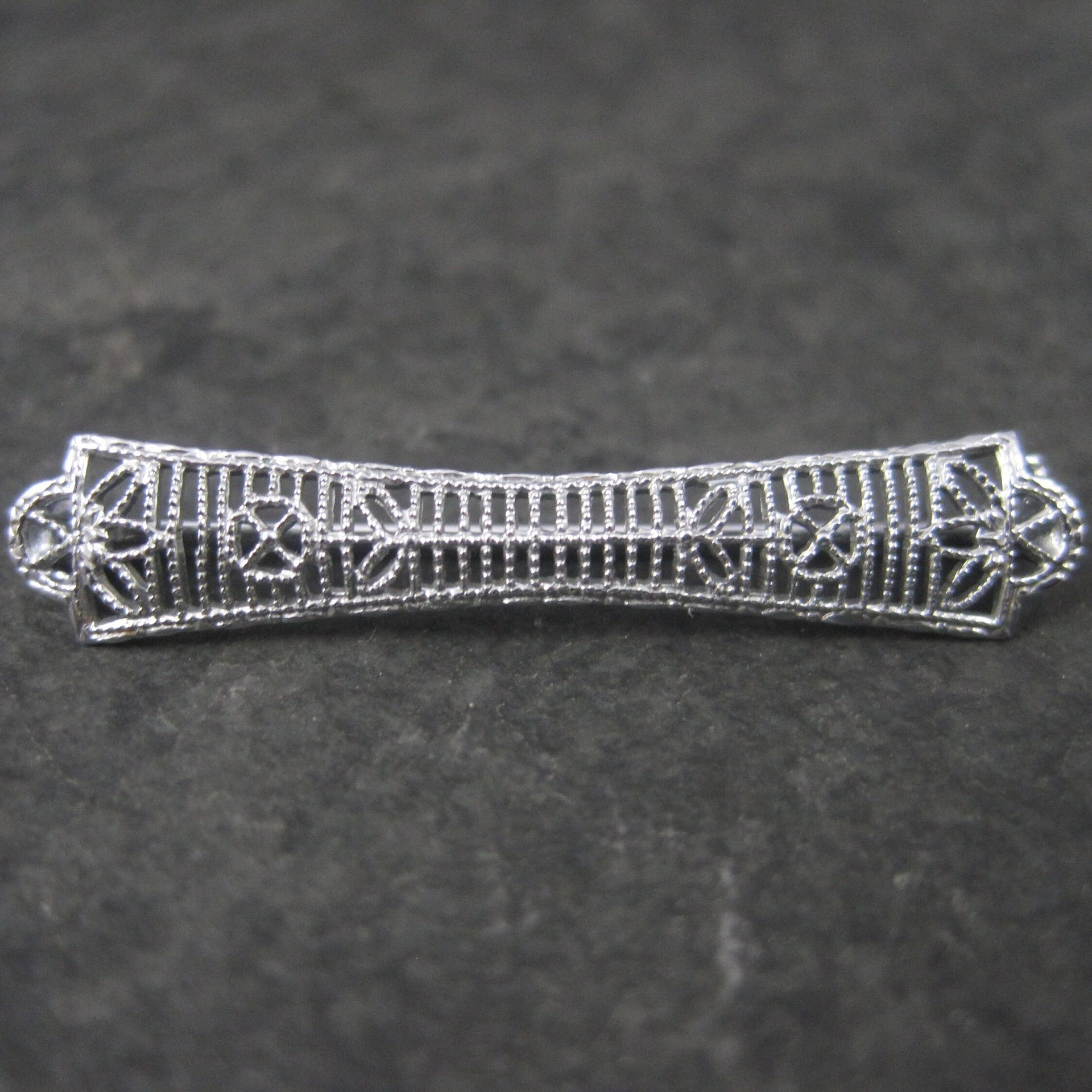 Small Antique 10K White Gold Filigree Bar Pin