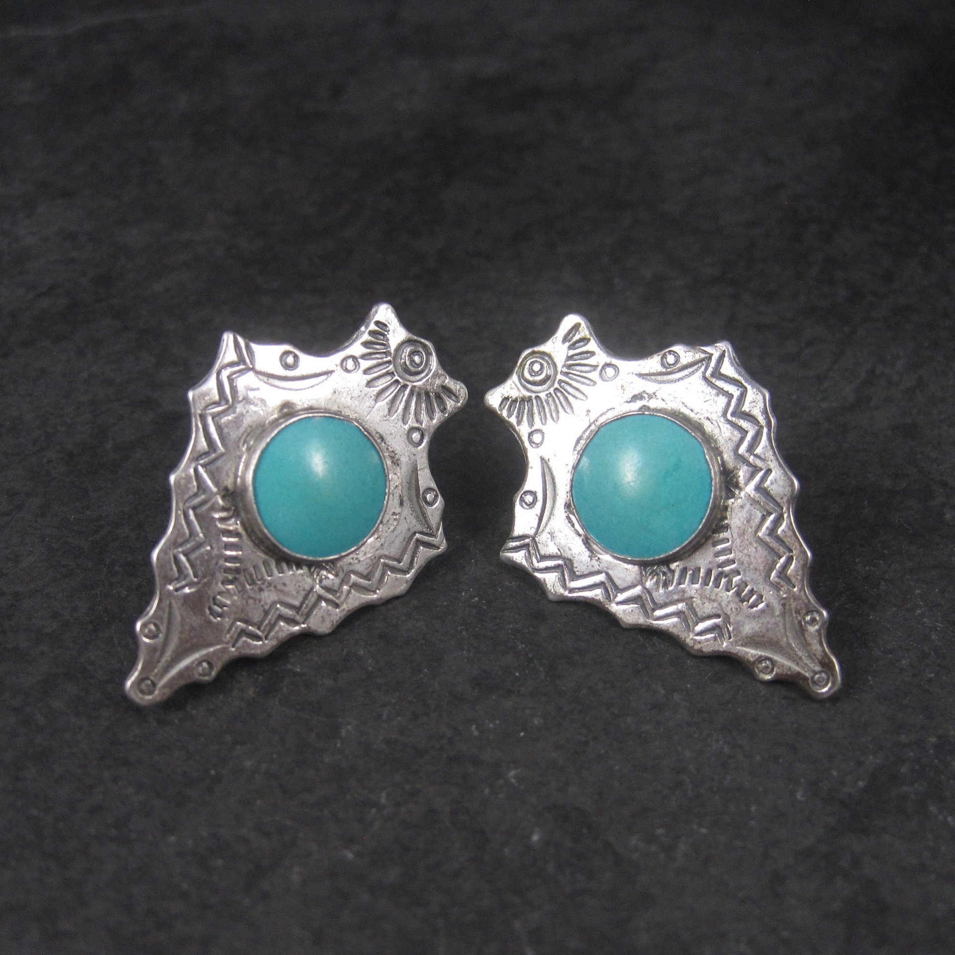 Vintage Sterling Block Turquoise Arrowhead Screw Back Earrings