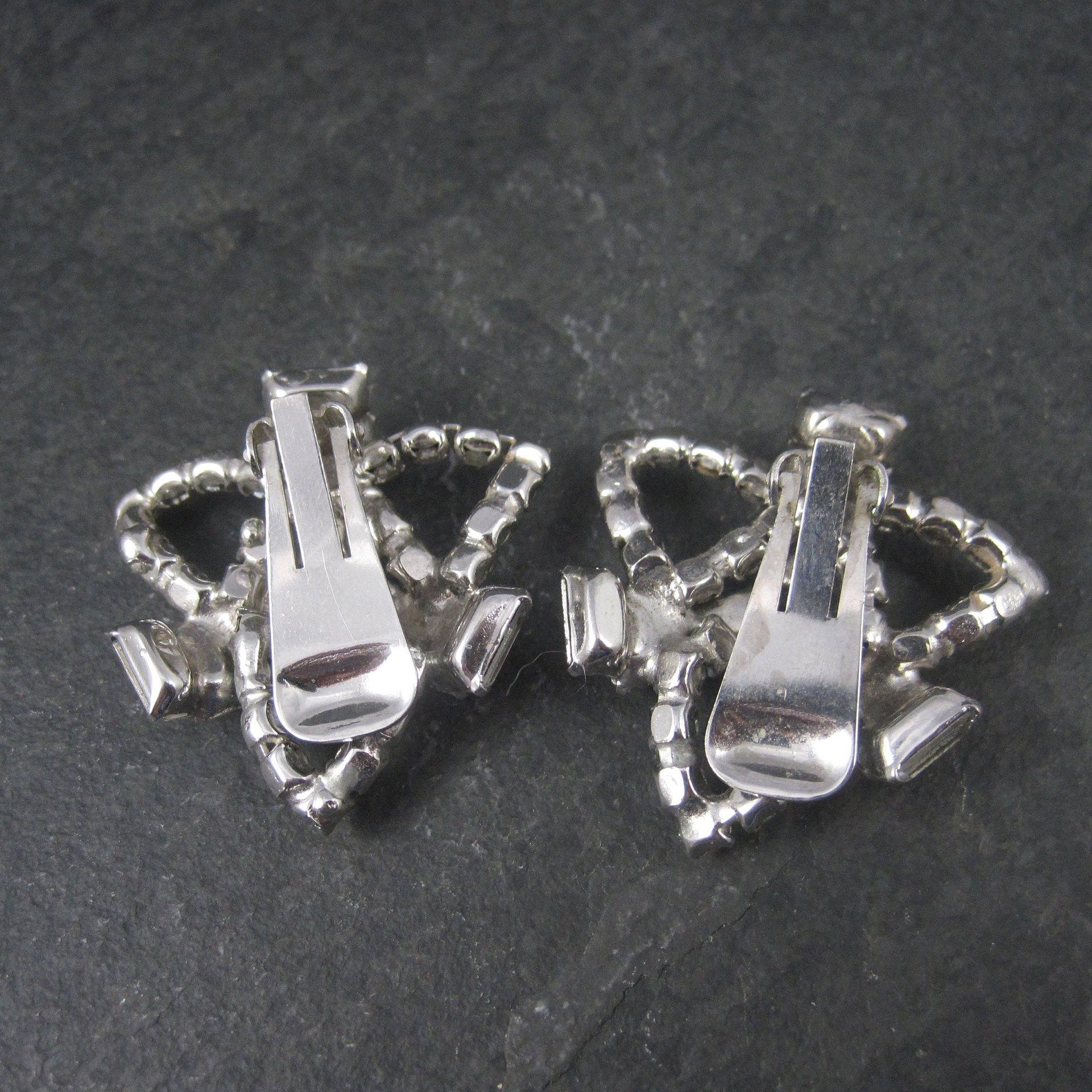 Large Vintage Clear Rhinestone Clip On Earrings