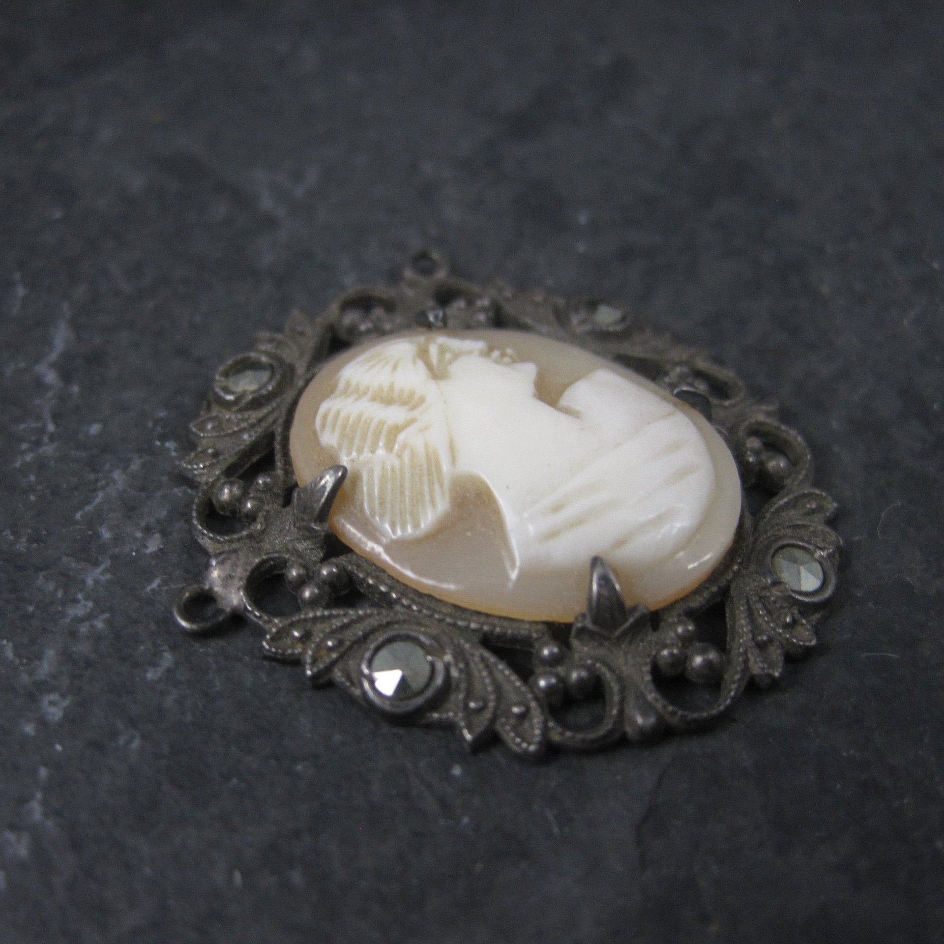 Antique Sterling Carved Shell Cameo Pendant