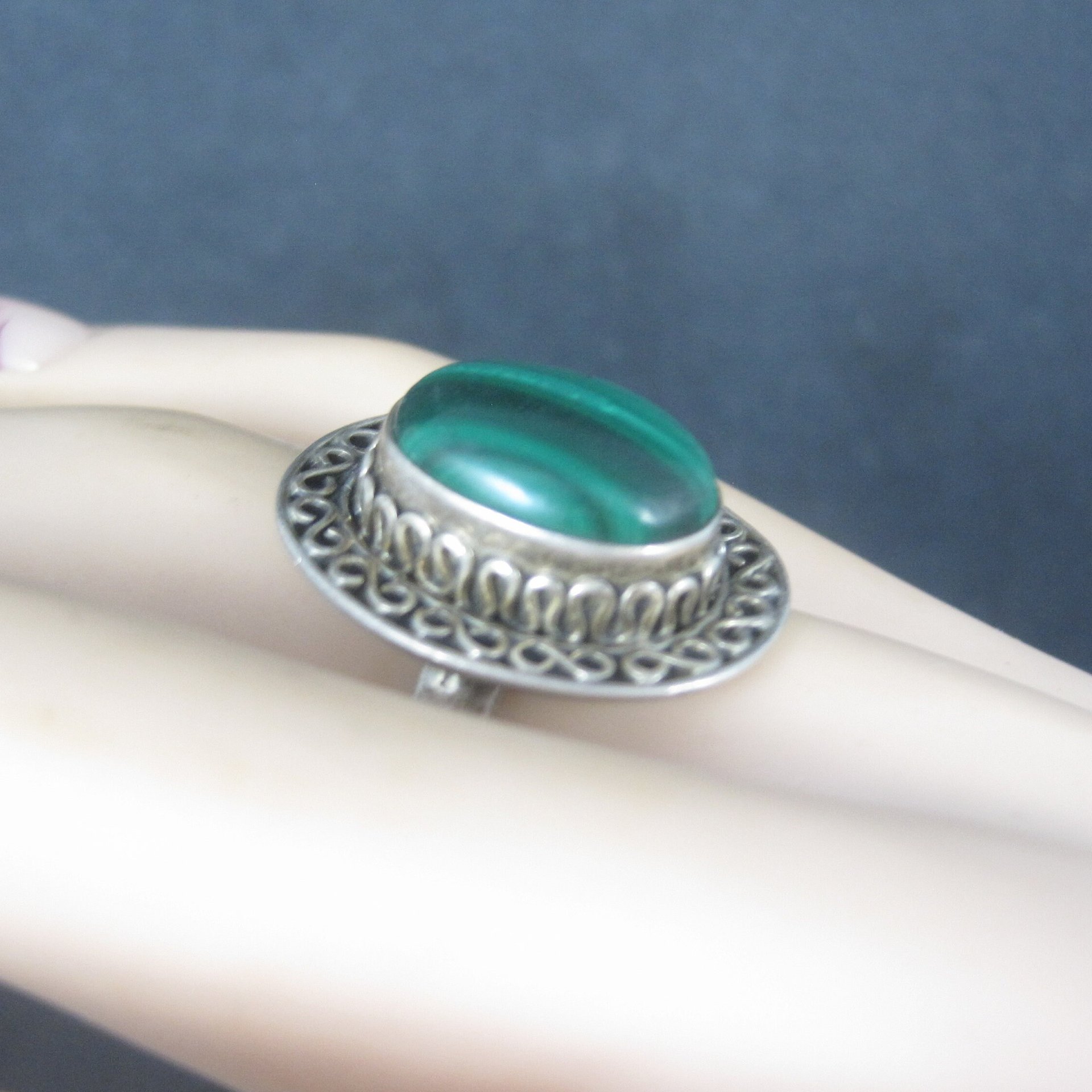 Vintage Sterling Malachite Ring Size 7.5