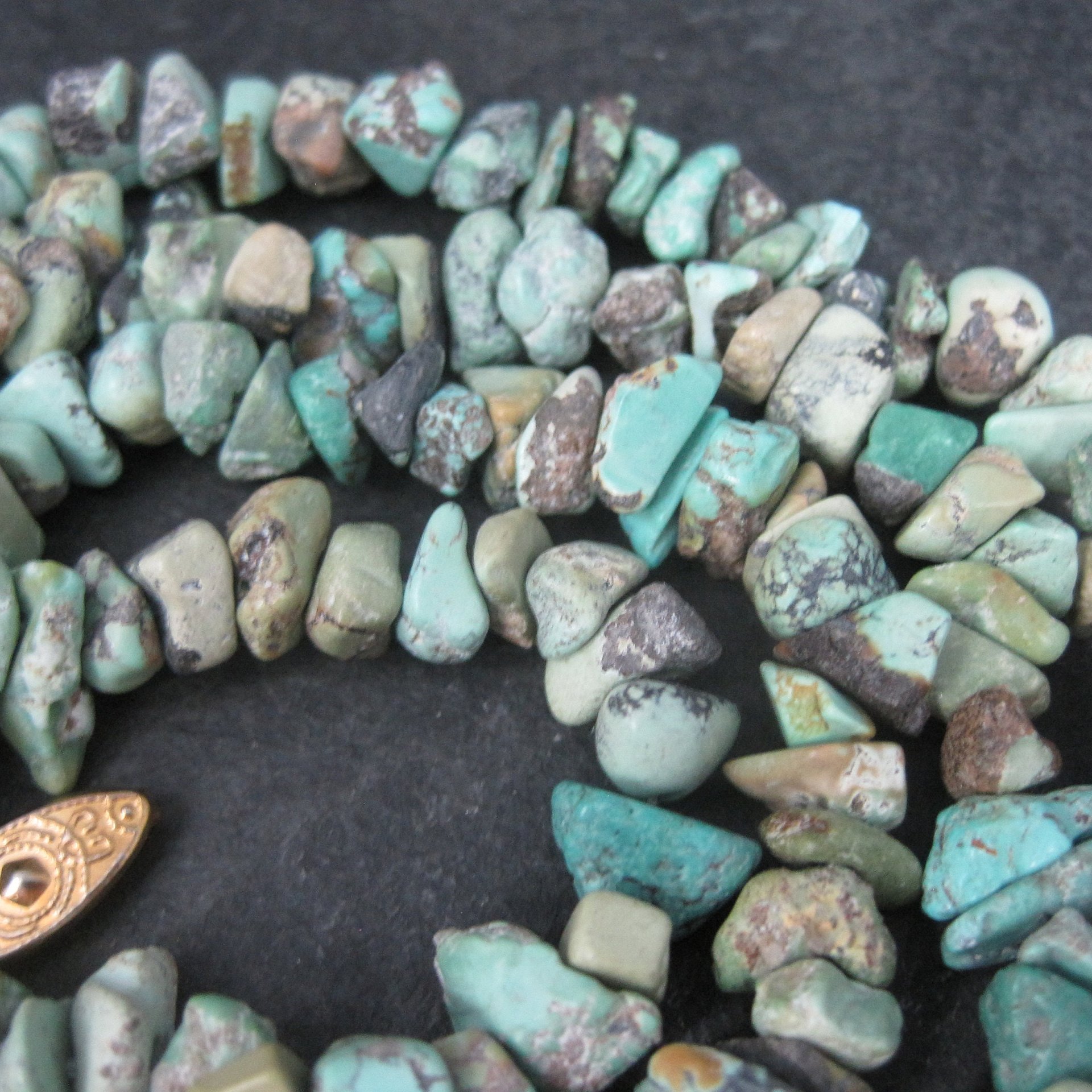 Vintage 70s Turquoise Nugget Necklace 32 Inches