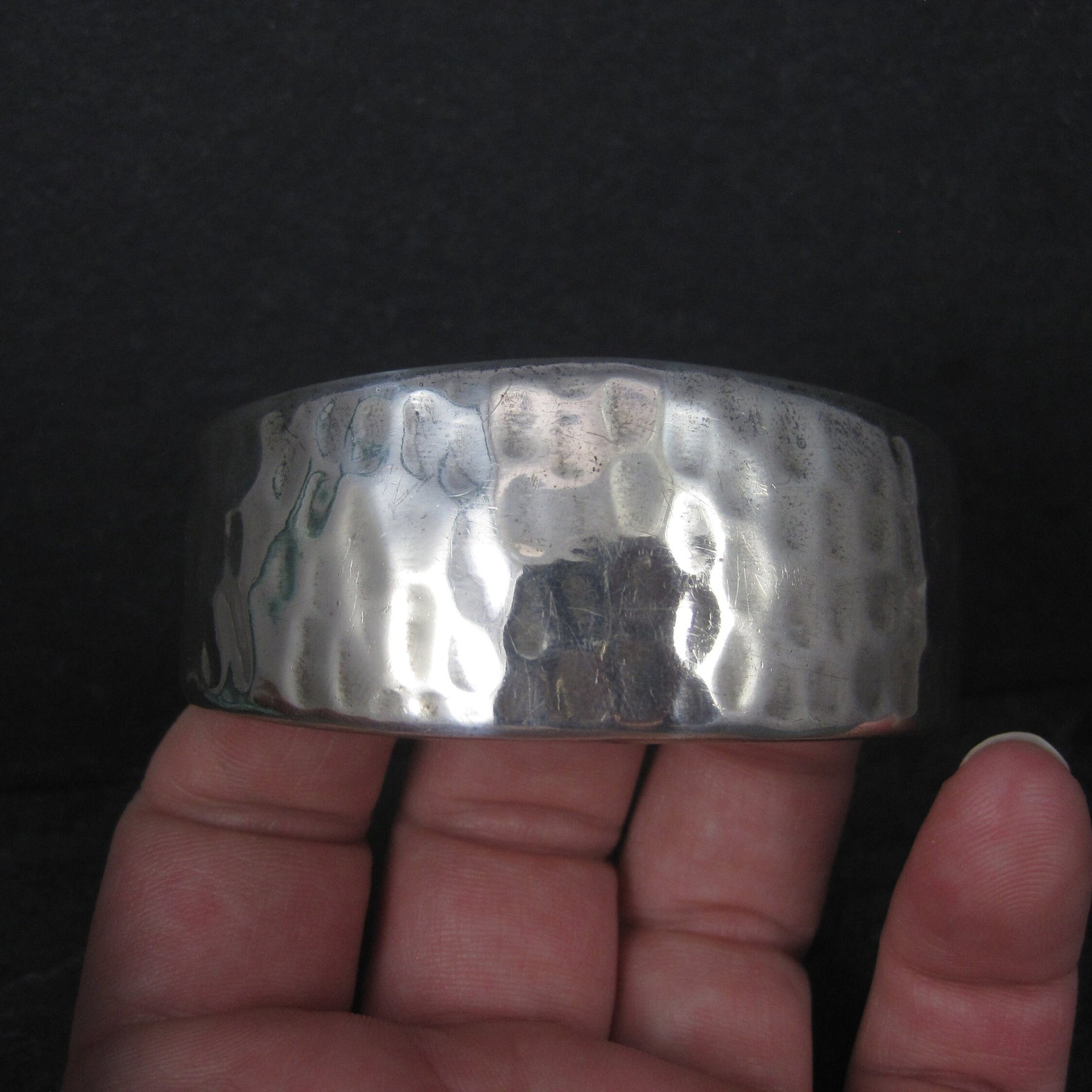 Vintage Mexican Sterling Hammered Cuff Bracelet 6.5 Inches