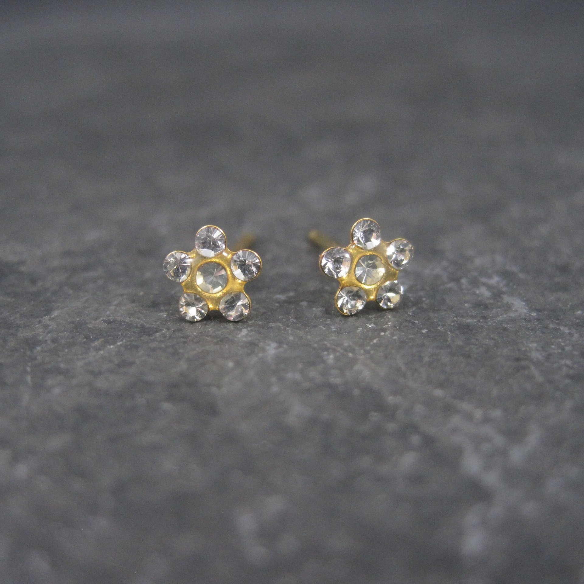 Vintage 14K Crystal Flower Piercing Earrings