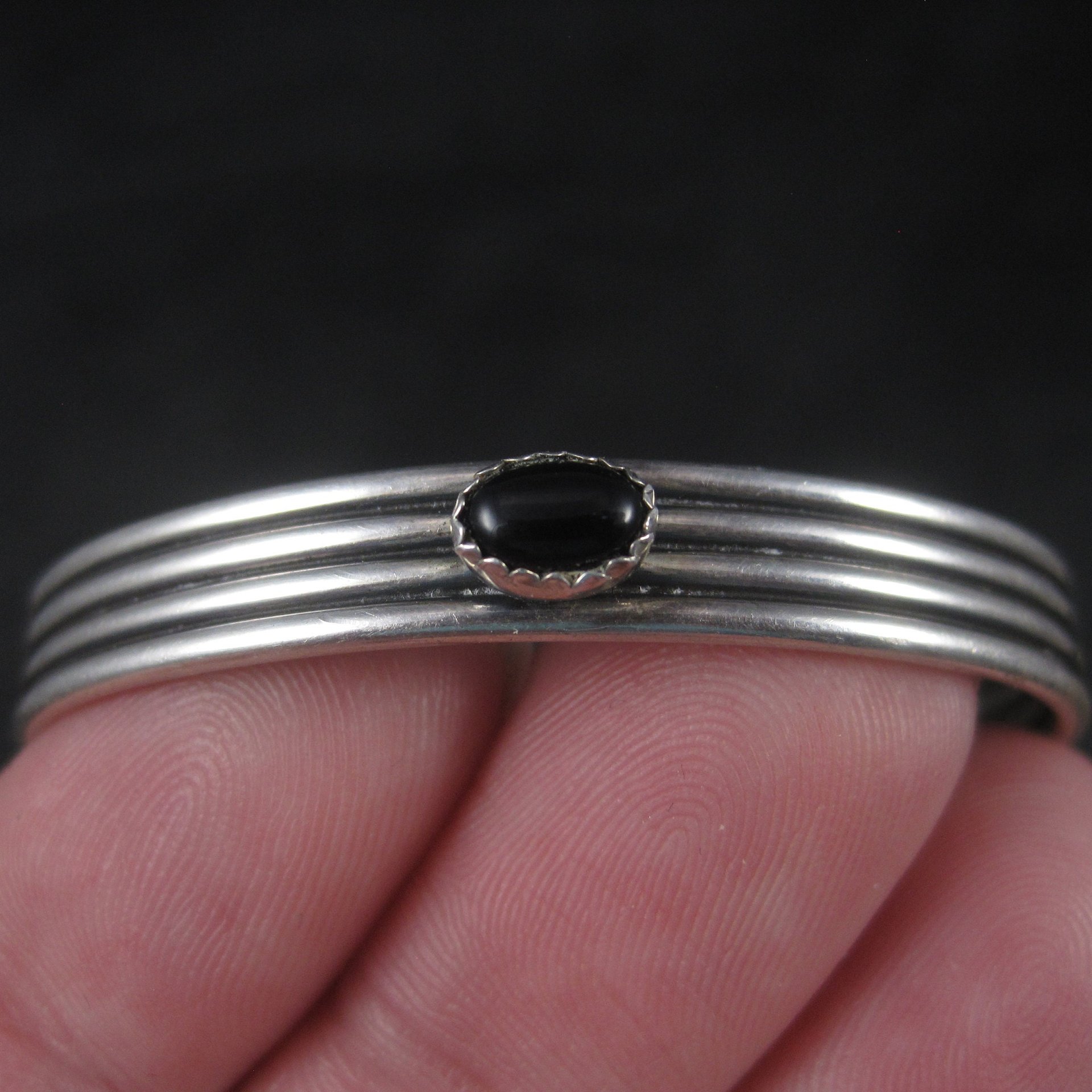 Estate Southwestern Sterling Onyx Childs Cuff Bracelet 4.5 Inches