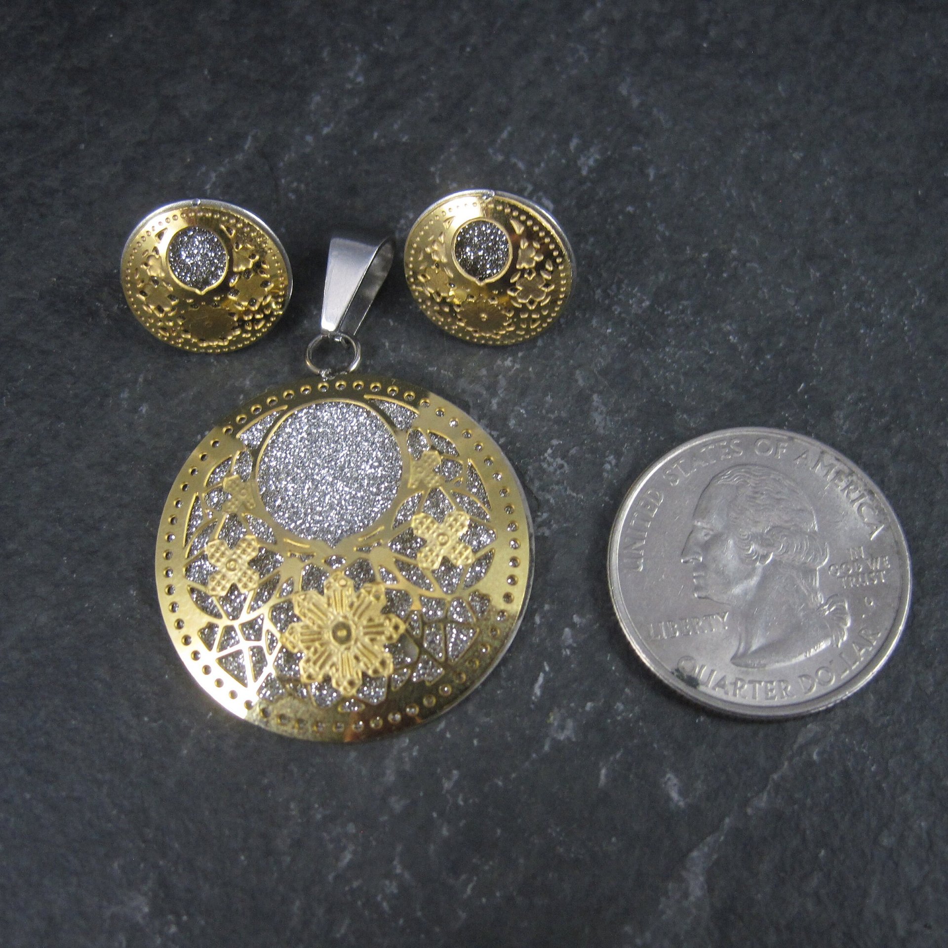 Estate Filigree Floral Pendant Earrings Jewelry Set Stainless Steel