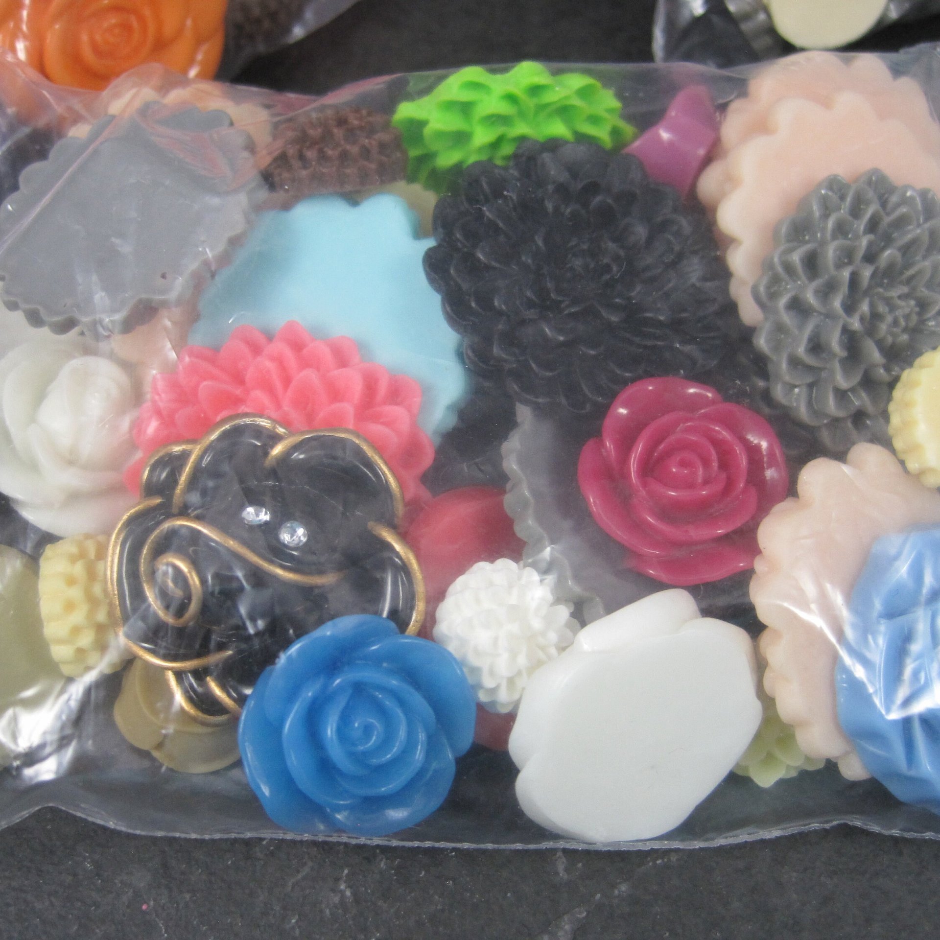 Destash Lot of Resin Flower Cabochons