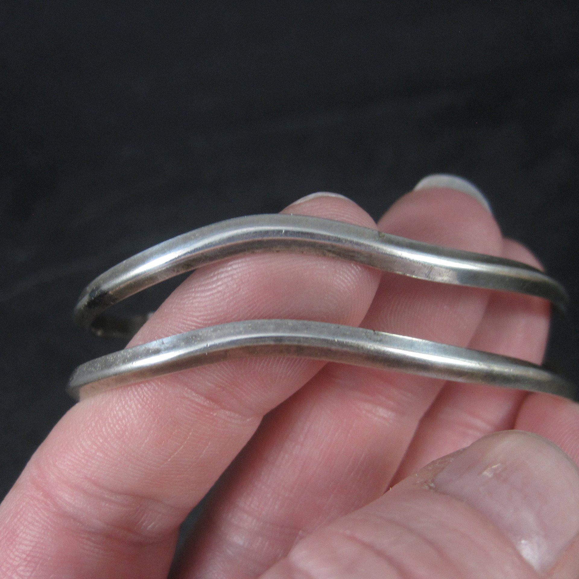 Vintage Mexican Sterling Wavy Cuff Bracelet 7 Inches