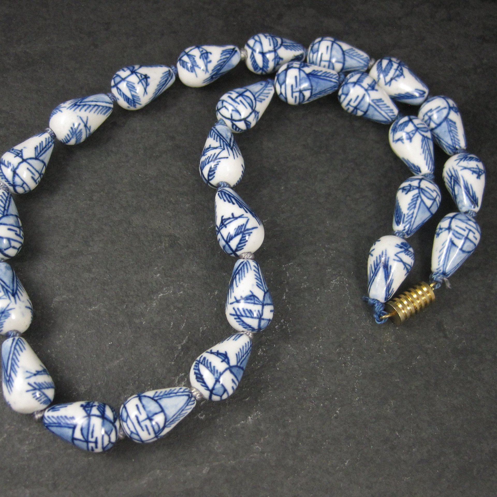 Vintage Chinese Import Hand Painted Porcelain Bead Necklace 24 Inches