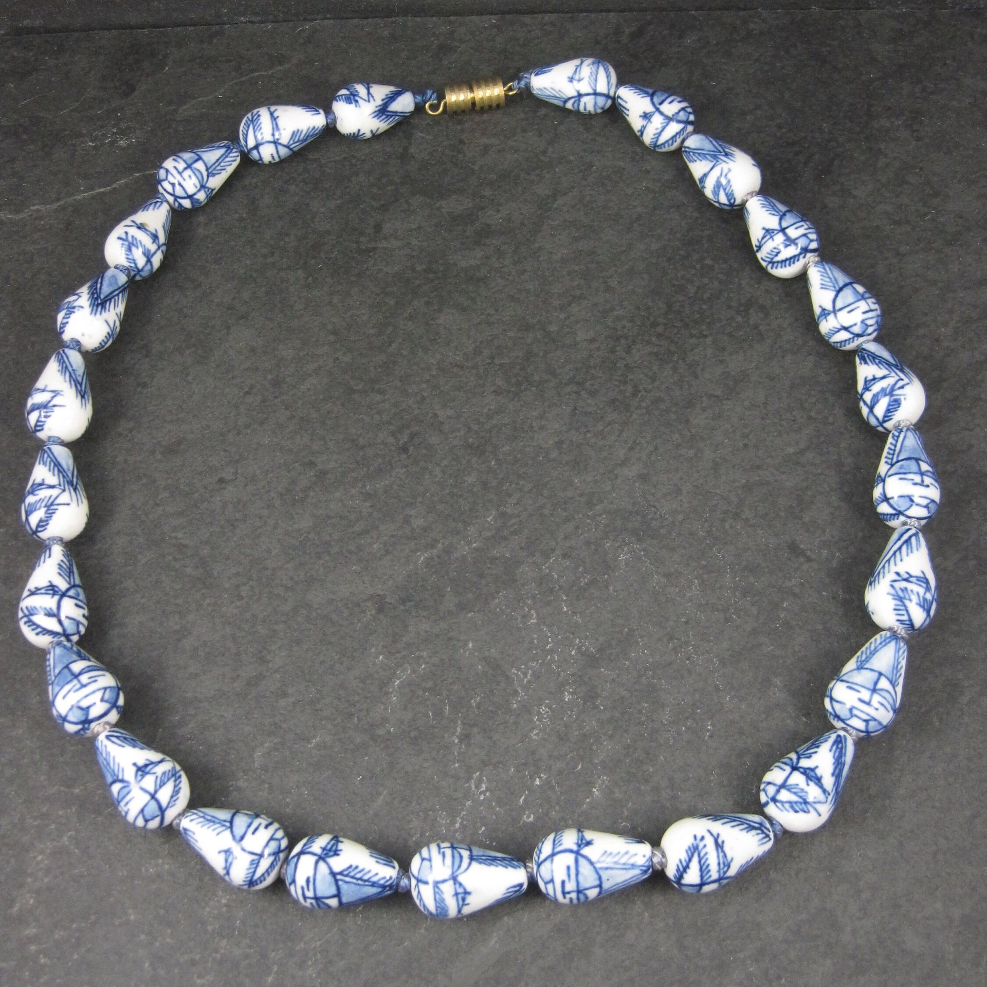 Vintage Chinese Import Hand Painted Porcelain Bead Necklace 24 Inches