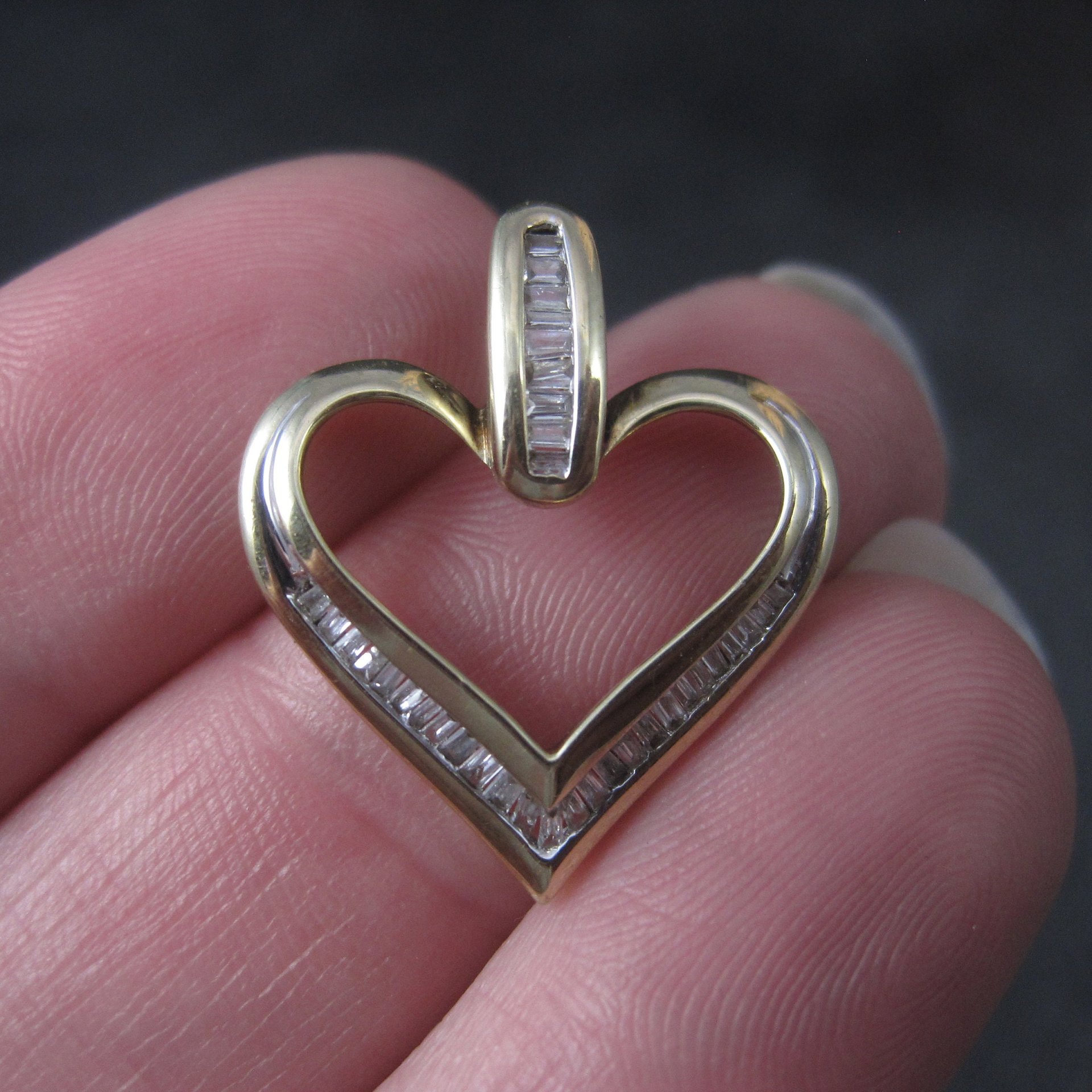 Vintage 10K Diamond Heart Pendant