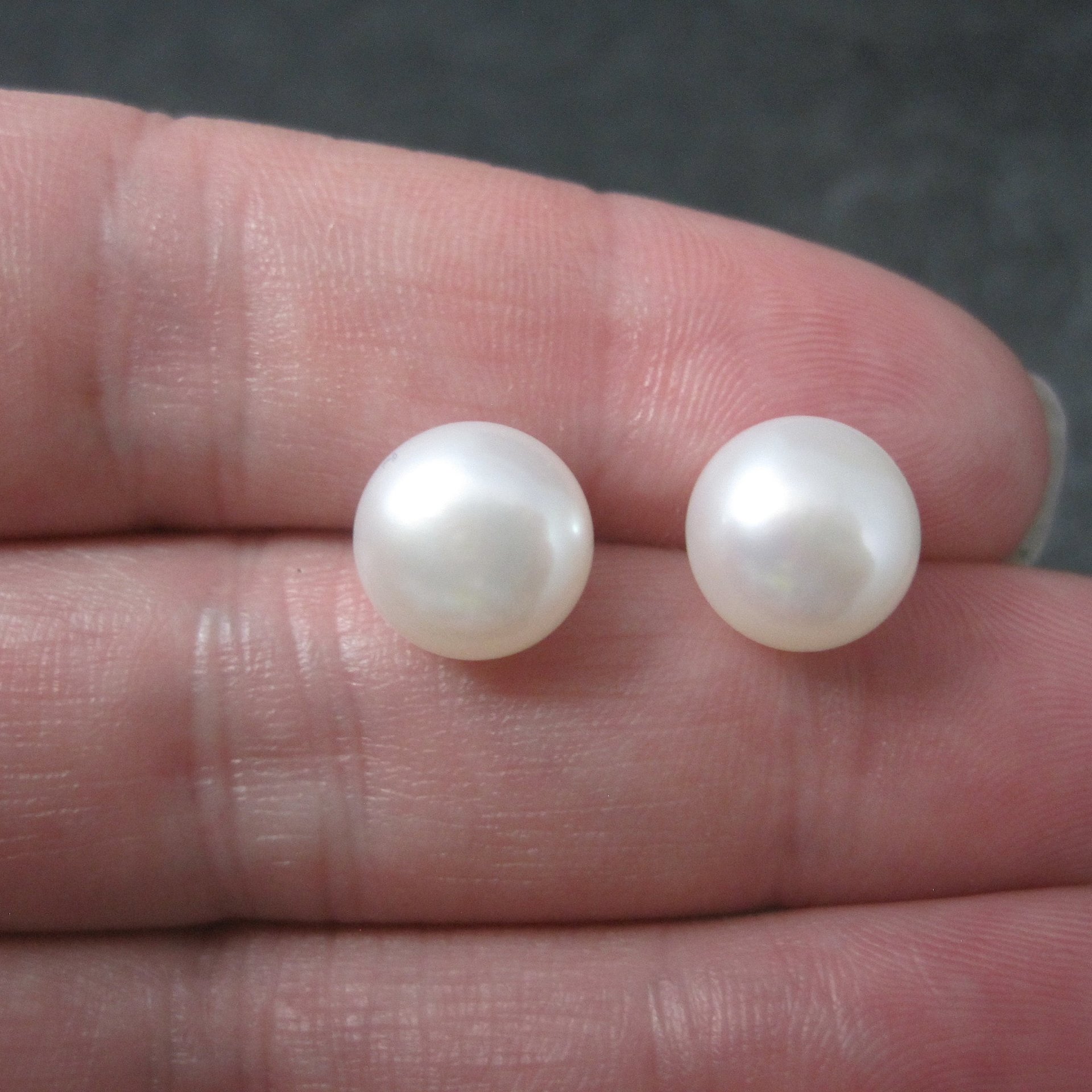 Vintage 14K 9mm Cultured Pearl Stud Earrings