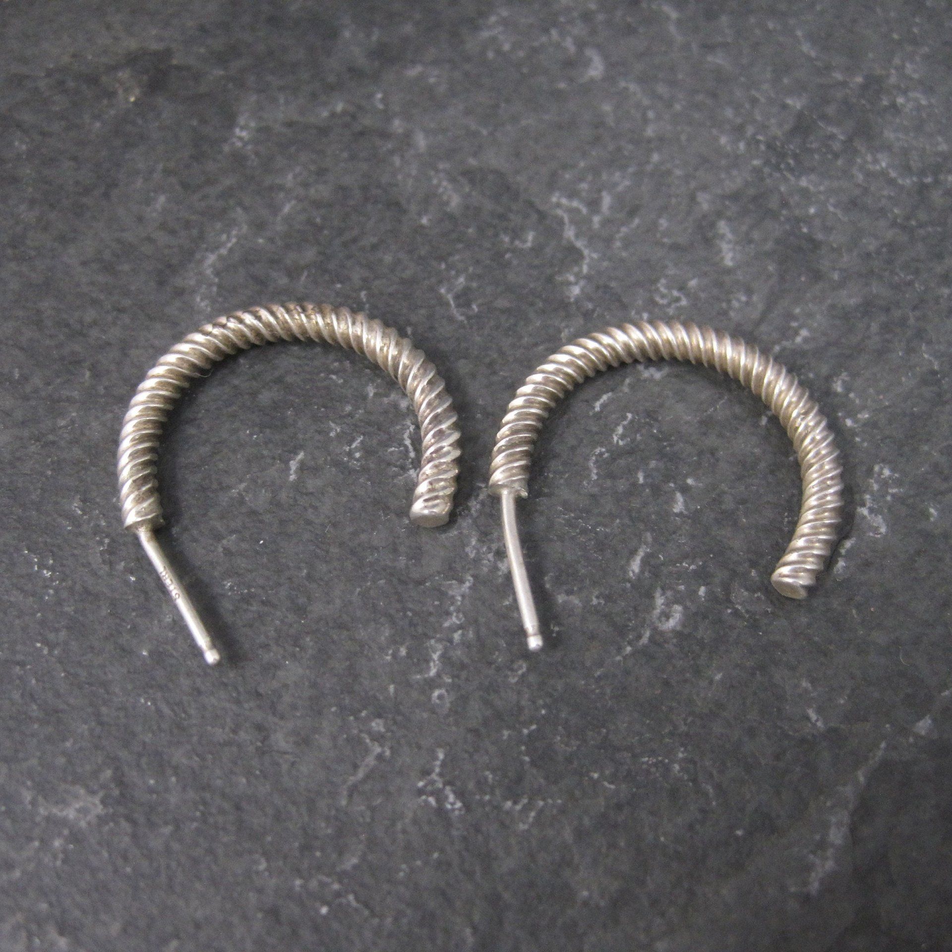 Vintage Sterling Twisted Hoop Earrings 13/16"