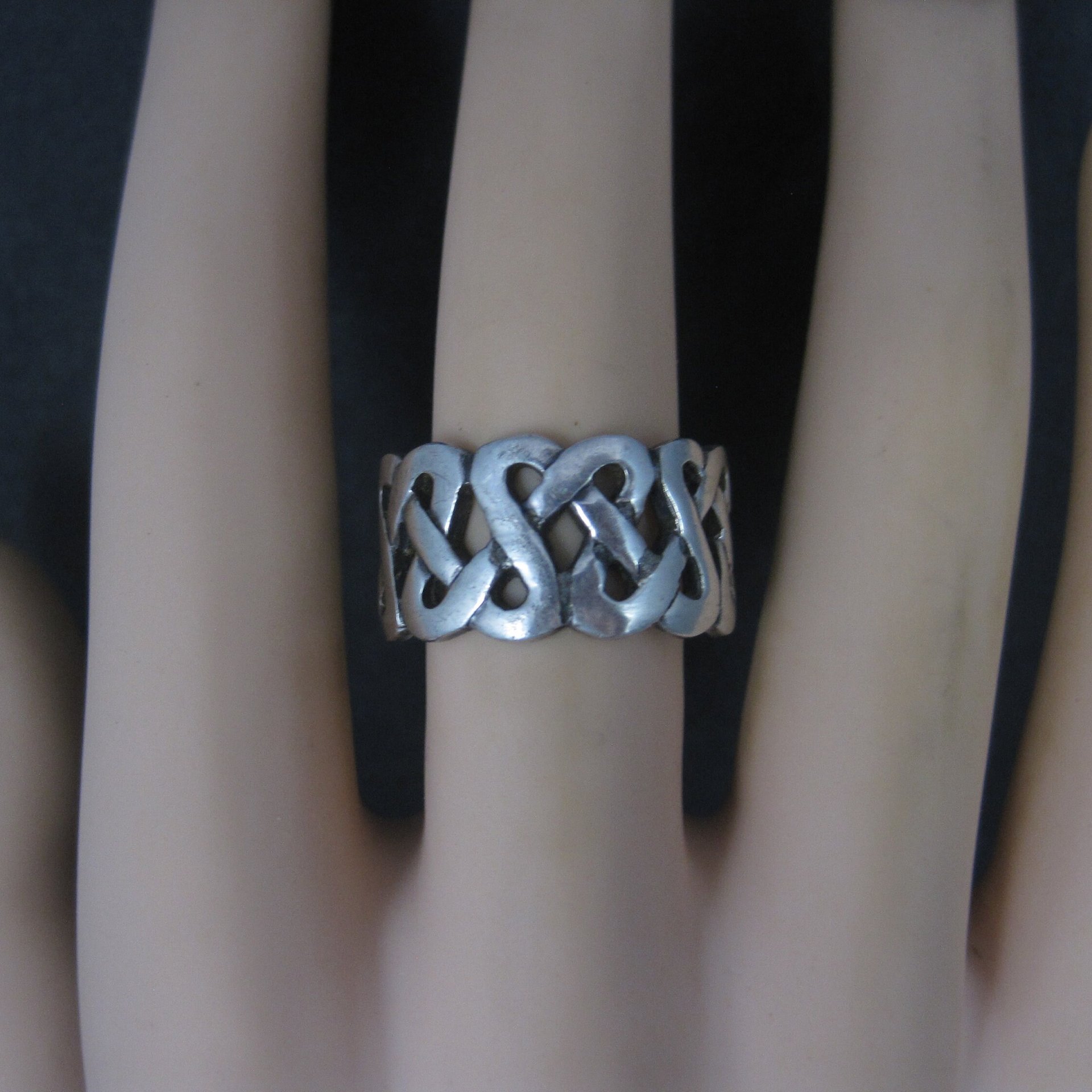 Wide Sterling Celtic Heart Ring Size 7