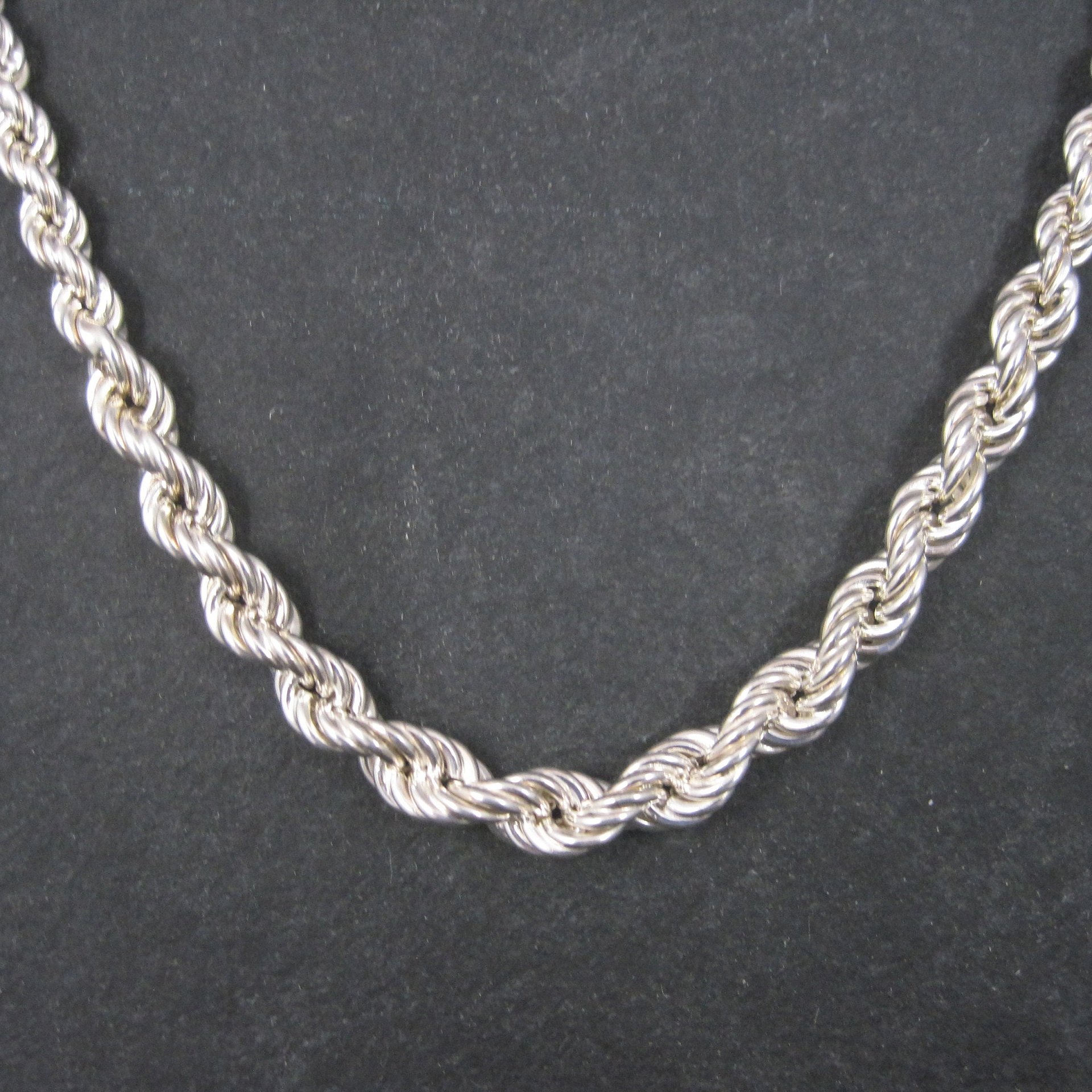 Graduated Italian Sterling Twisted Rope Chain 18 Inches