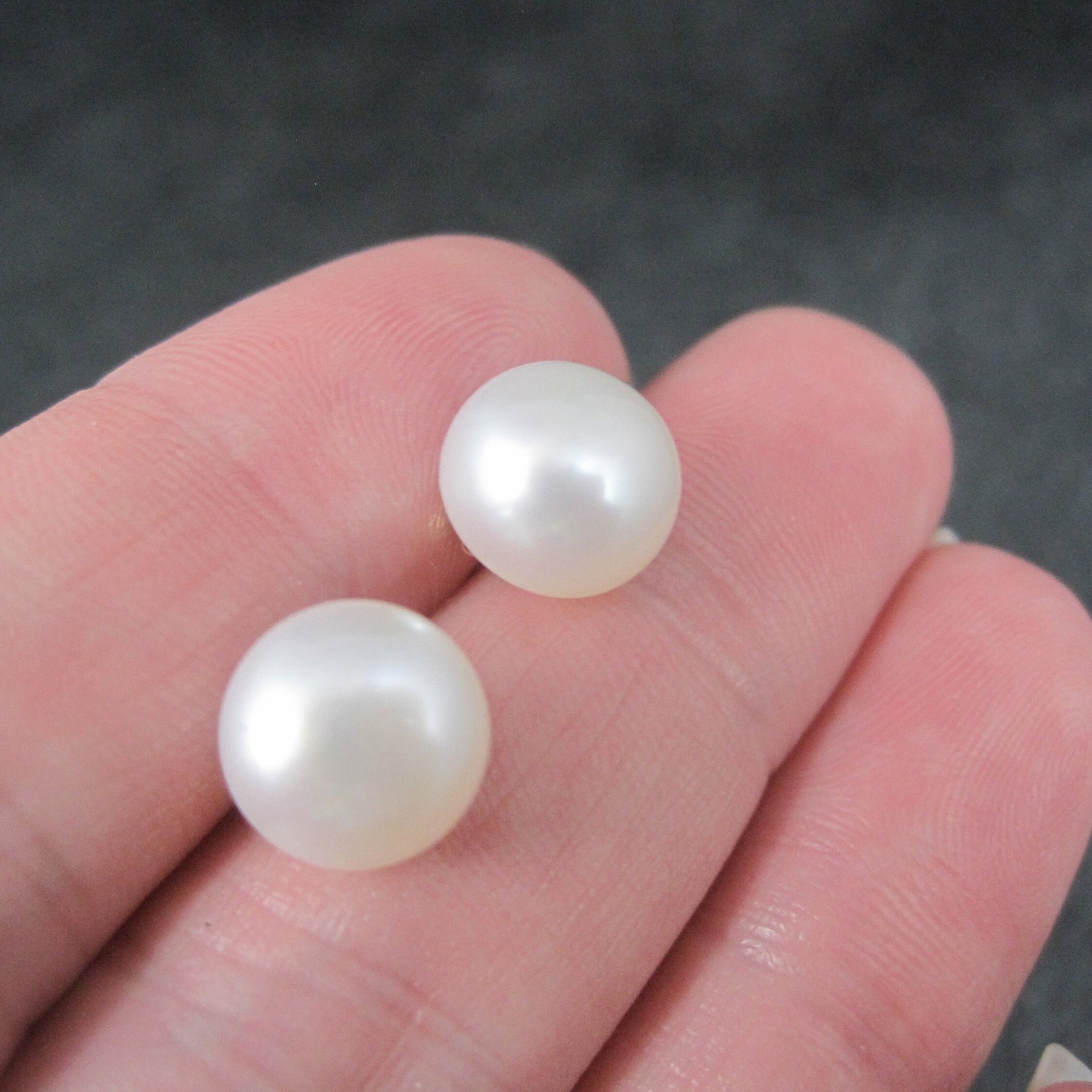 Vintage 14K 9mm Cultured Pearl Stud Earrings