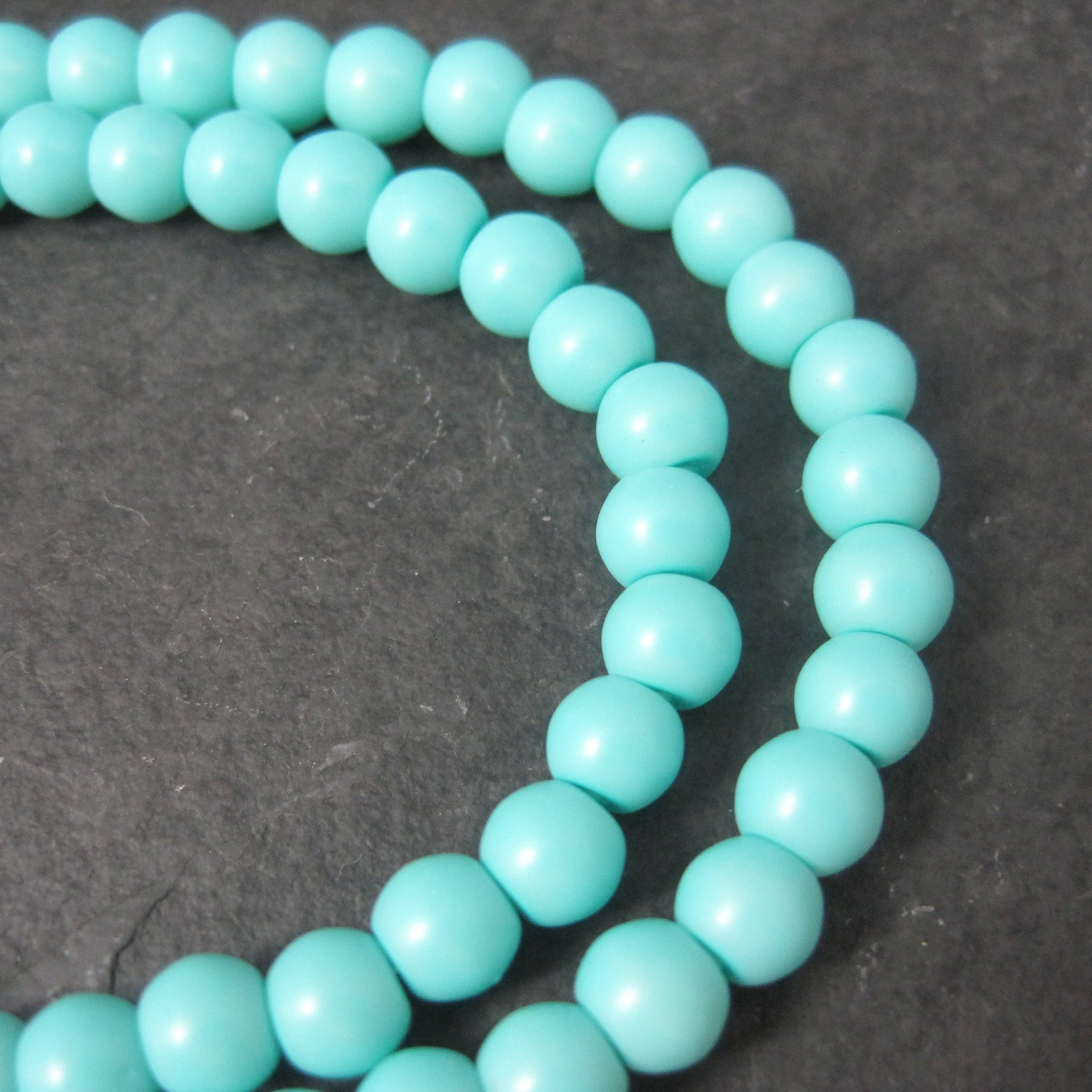 6mm Round Aqua Glass Beads 15.5"