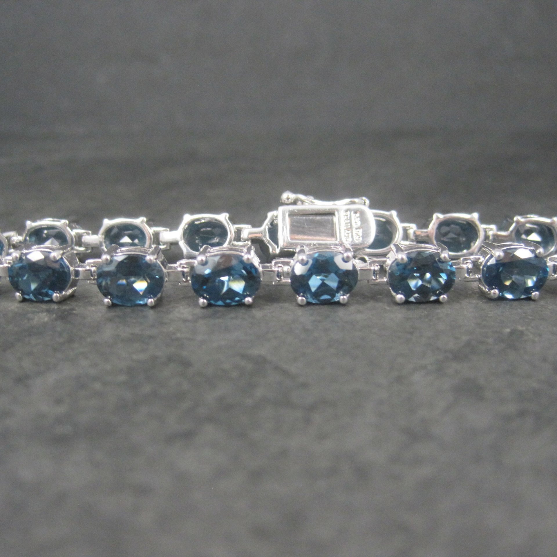 Vintage Sterling 29 Carat Blue Topaz Bracelet 7.5 Inches