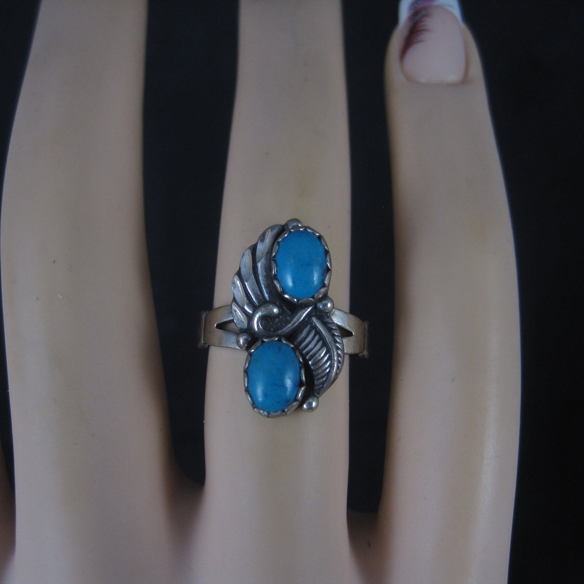 Vintage Southwestern Sterling Turquoise Feather Ring